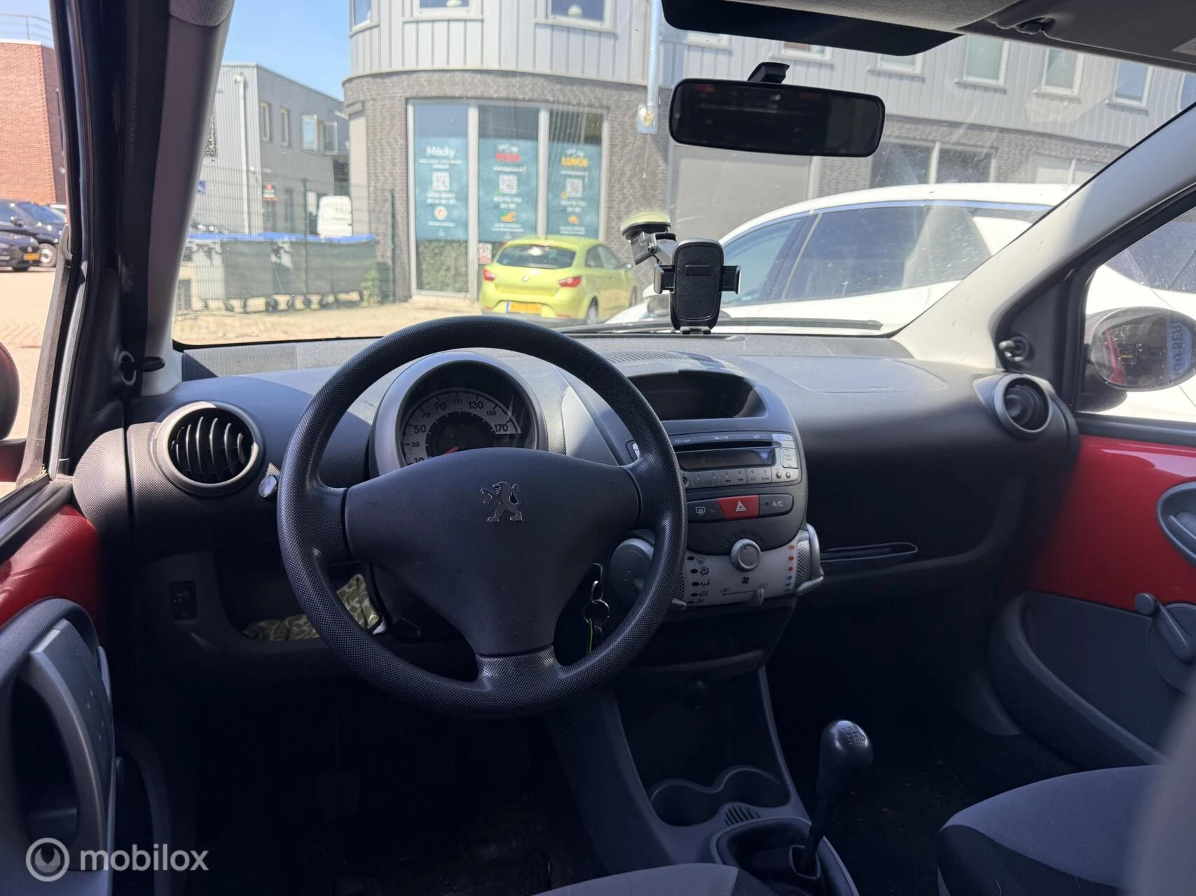 Hoofdafbeelding Peugeot 107