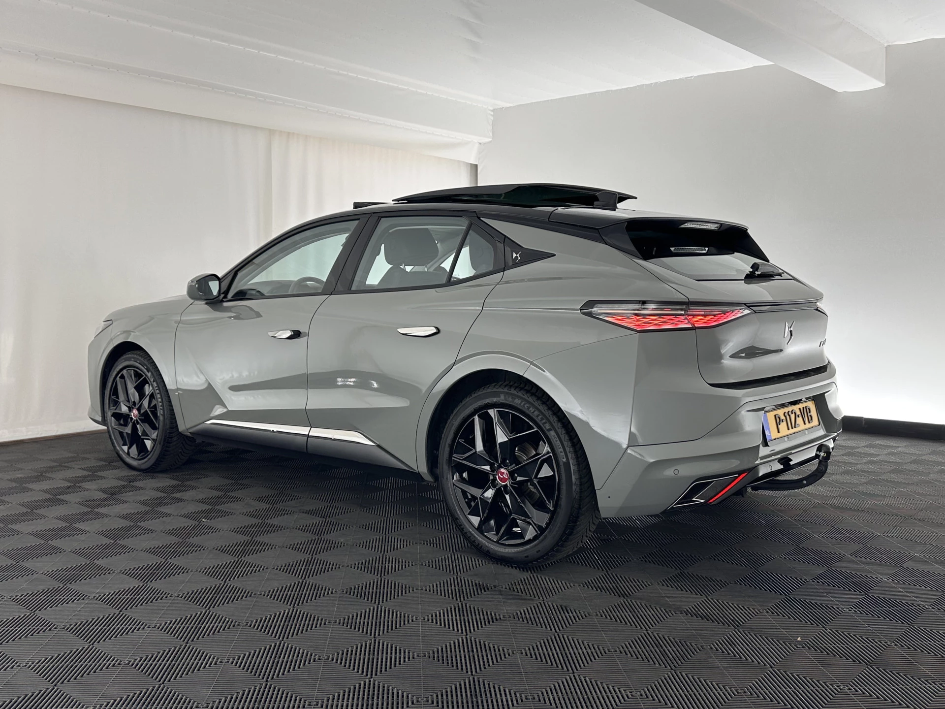 Hoofdafbeelding DS DS 4