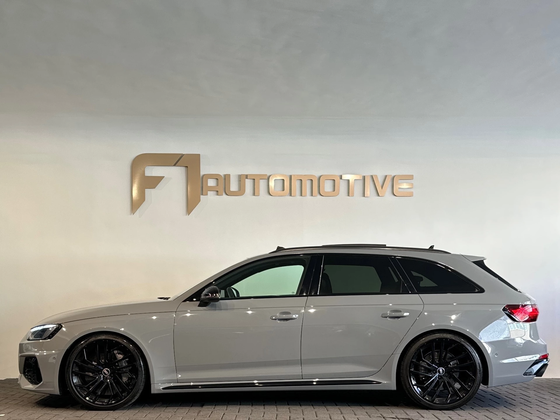Hoofdafbeelding Audi RS4