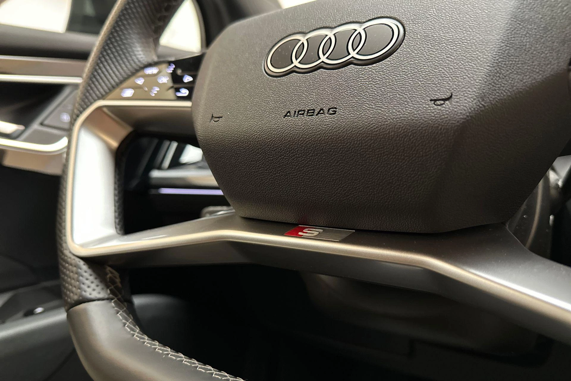 Hoofdafbeelding Audi Q4 e-tron