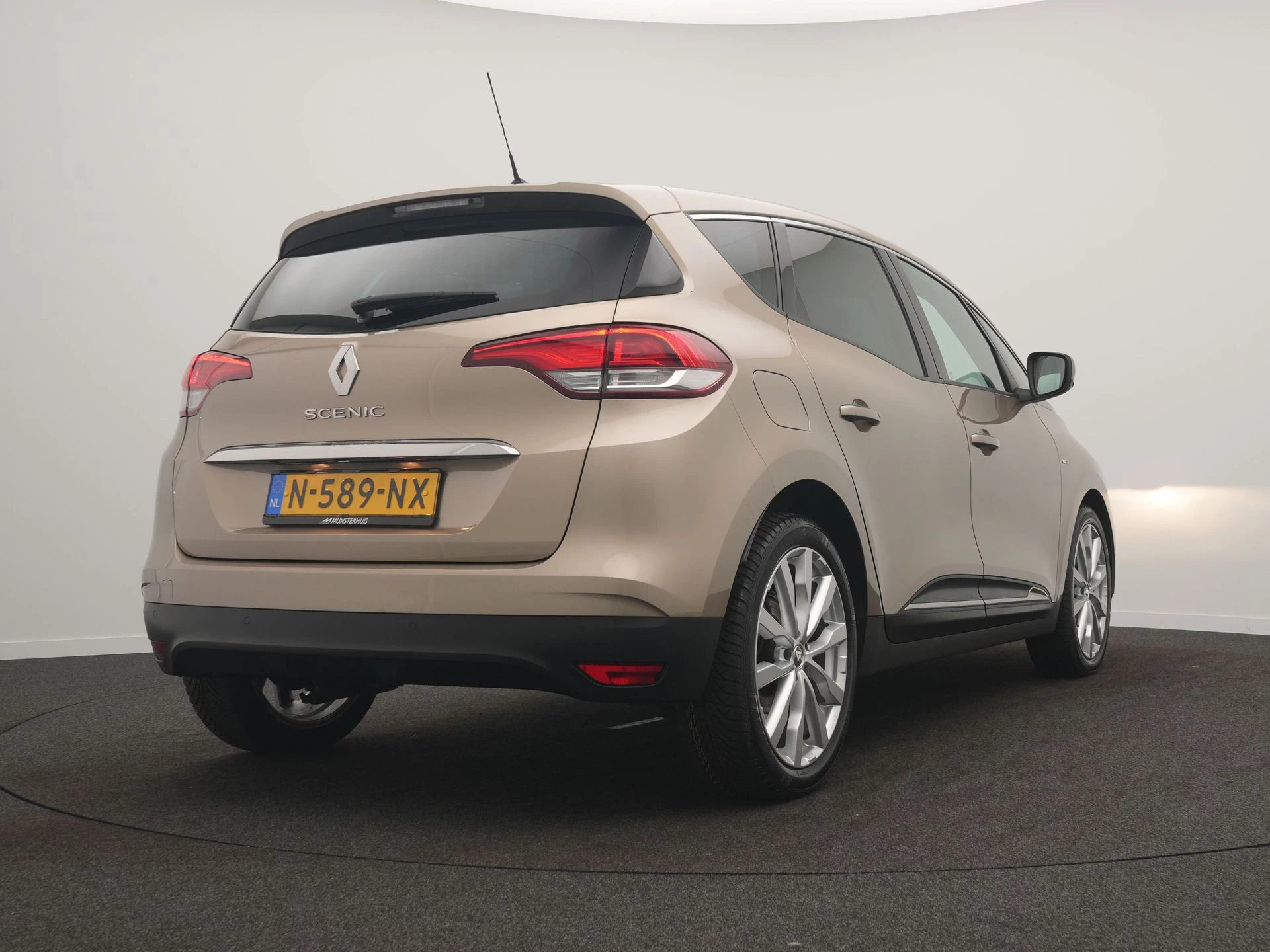 Hoofdafbeelding Renault Scénic