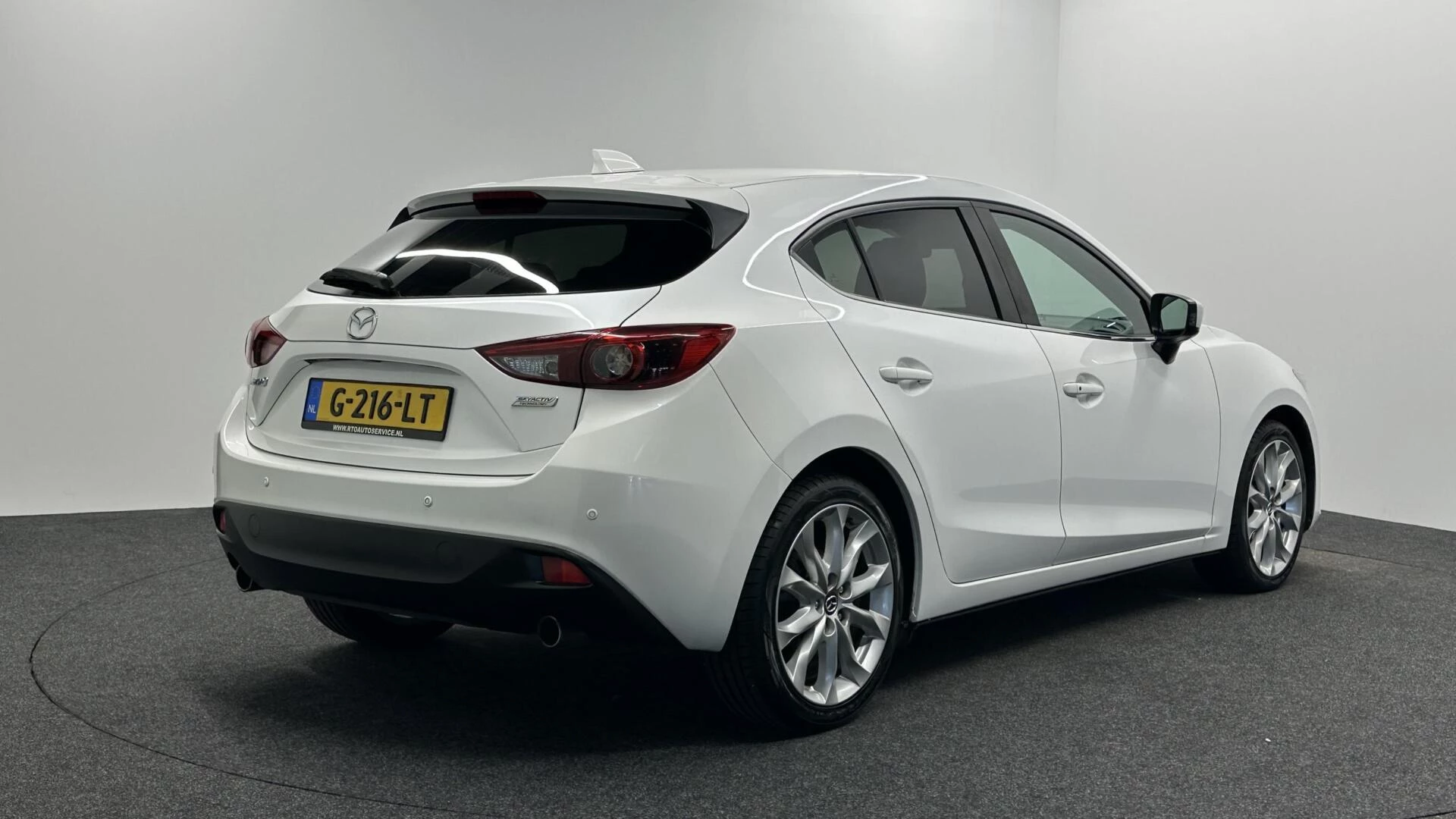 Hoofdafbeelding Mazda 3