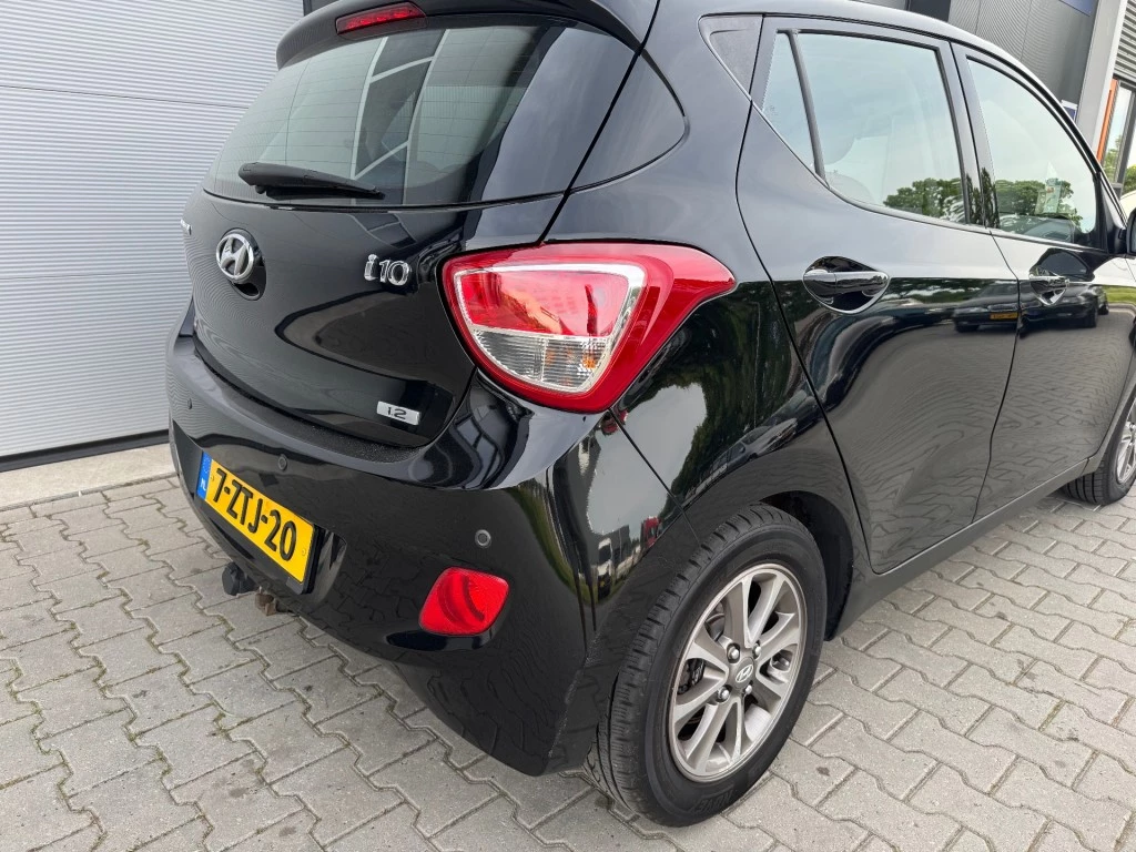 Hoofdafbeelding Hyundai i10