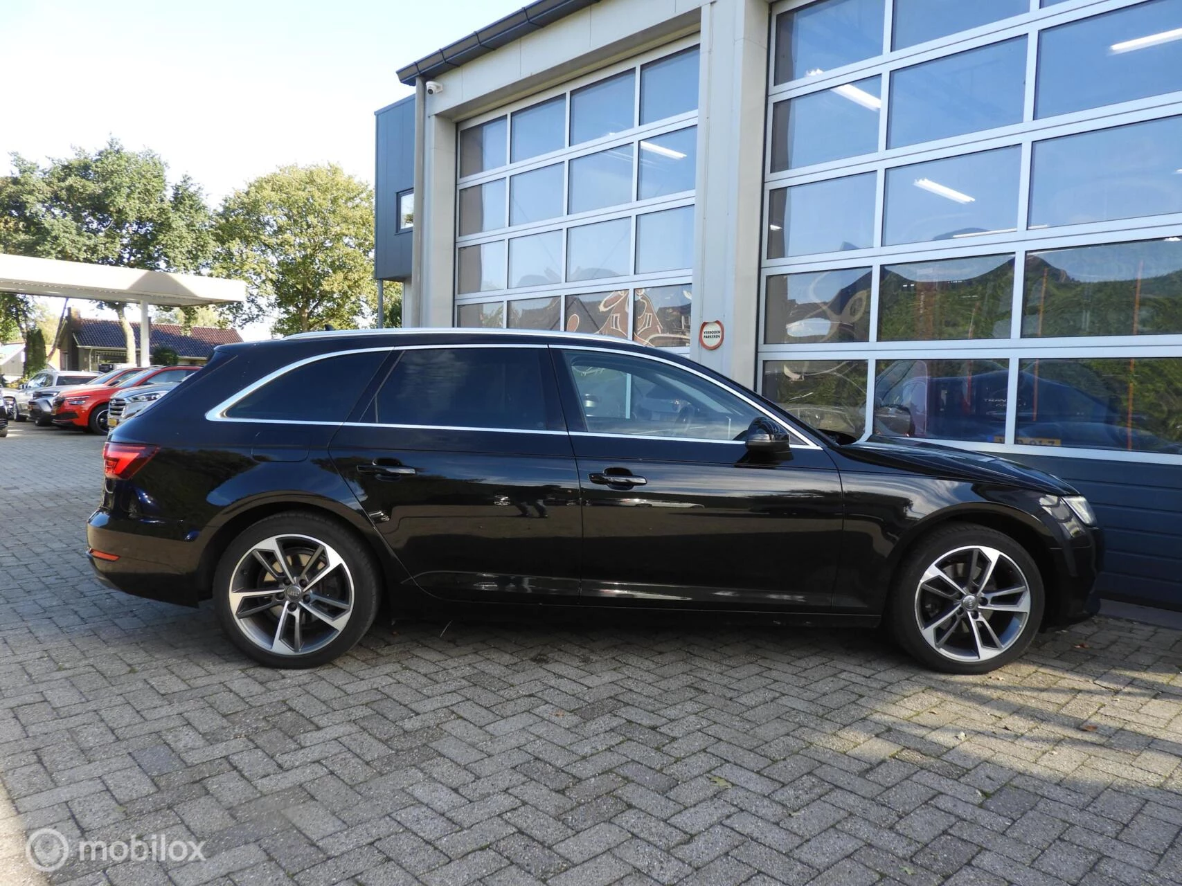 Hoofdafbeelding Audi A4