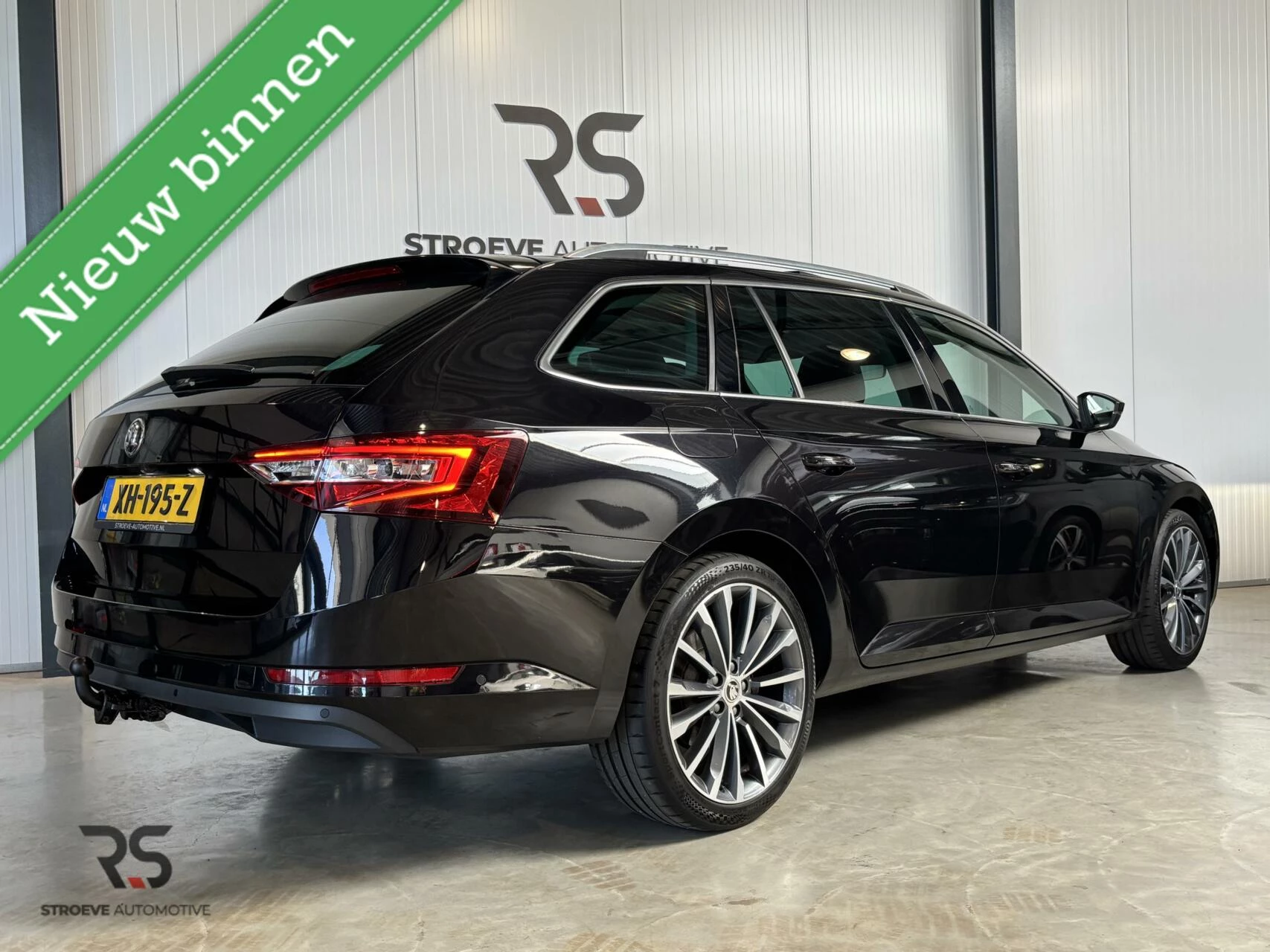 Hoofdafbeelding Škoda Superb