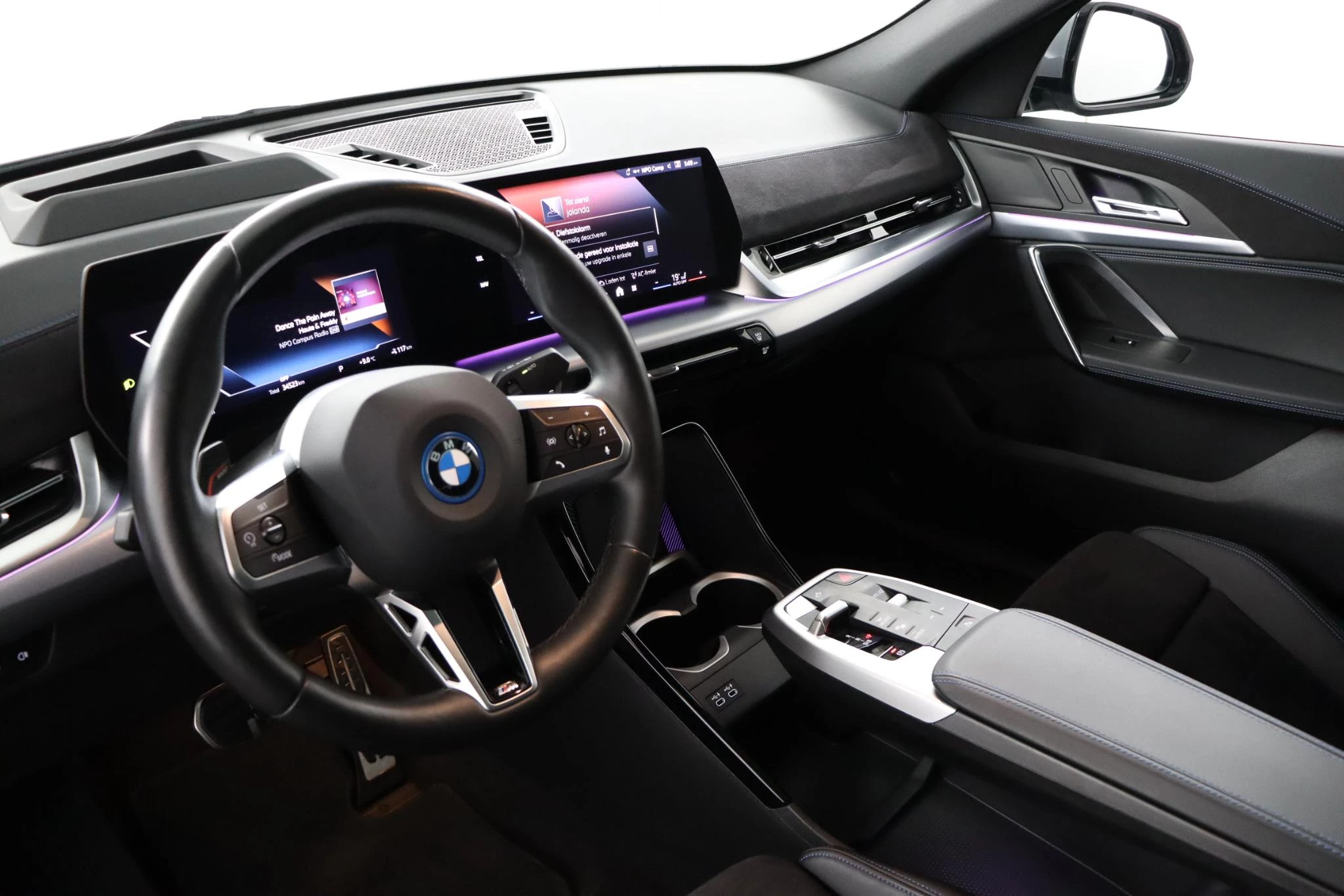 Hoofdafbeelding BMW iX2