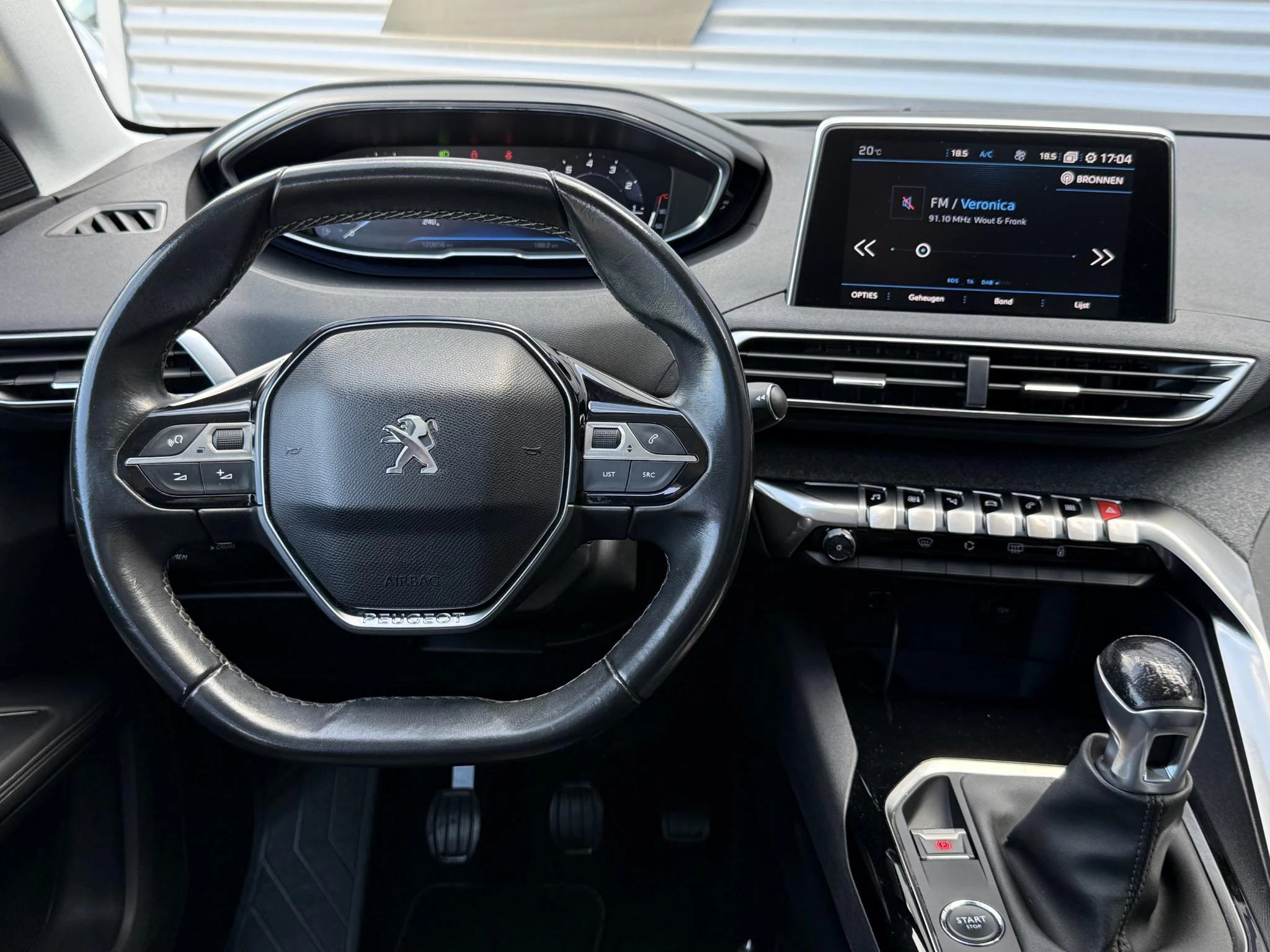 Hoofdafbeelding Peugeot 5008