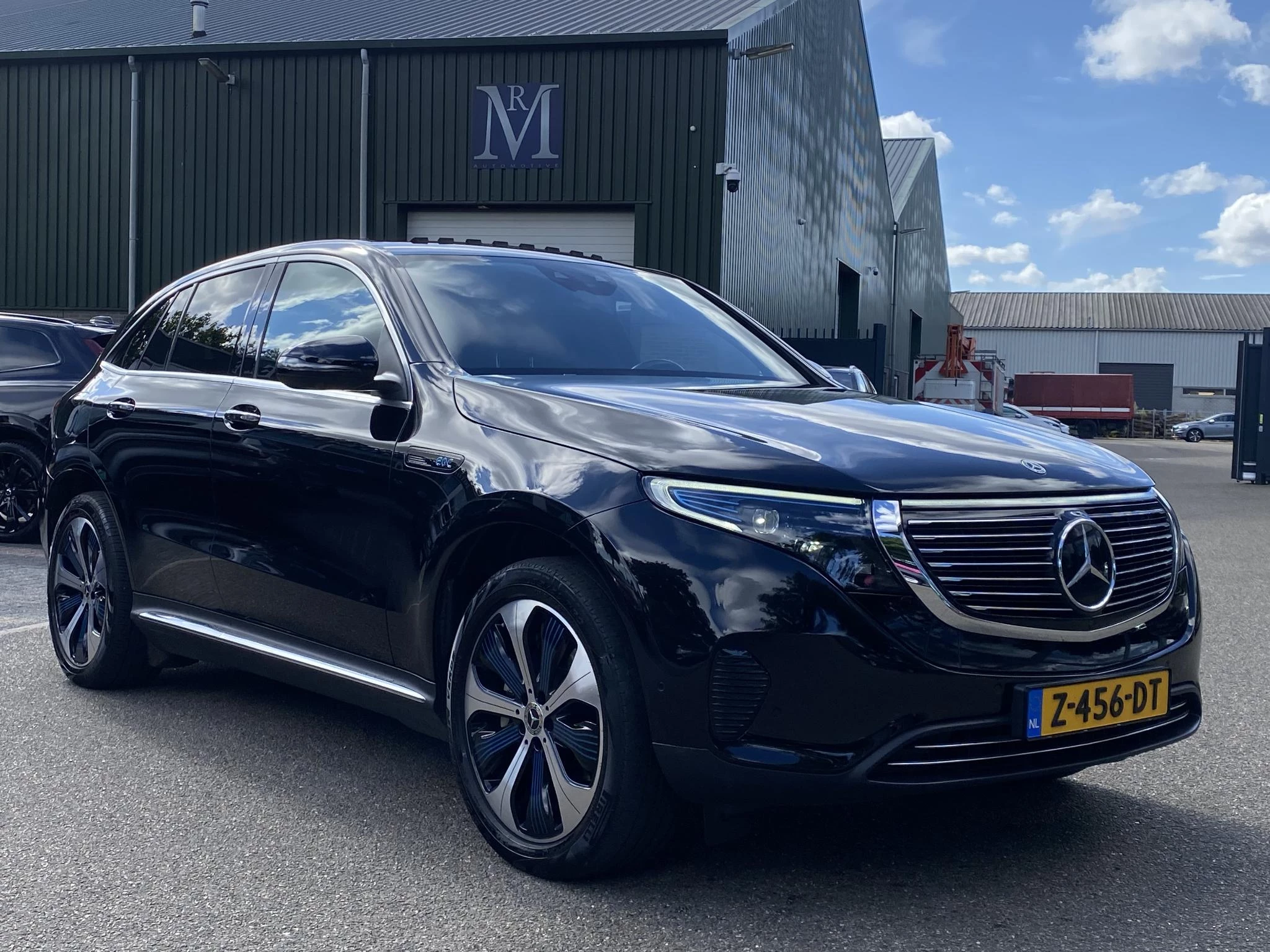 Hoofdafbeelding Mercedes-Benz EQC