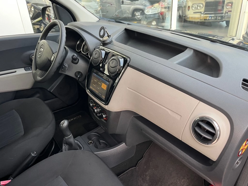 Hoofdafbeelding Dacia Dokker