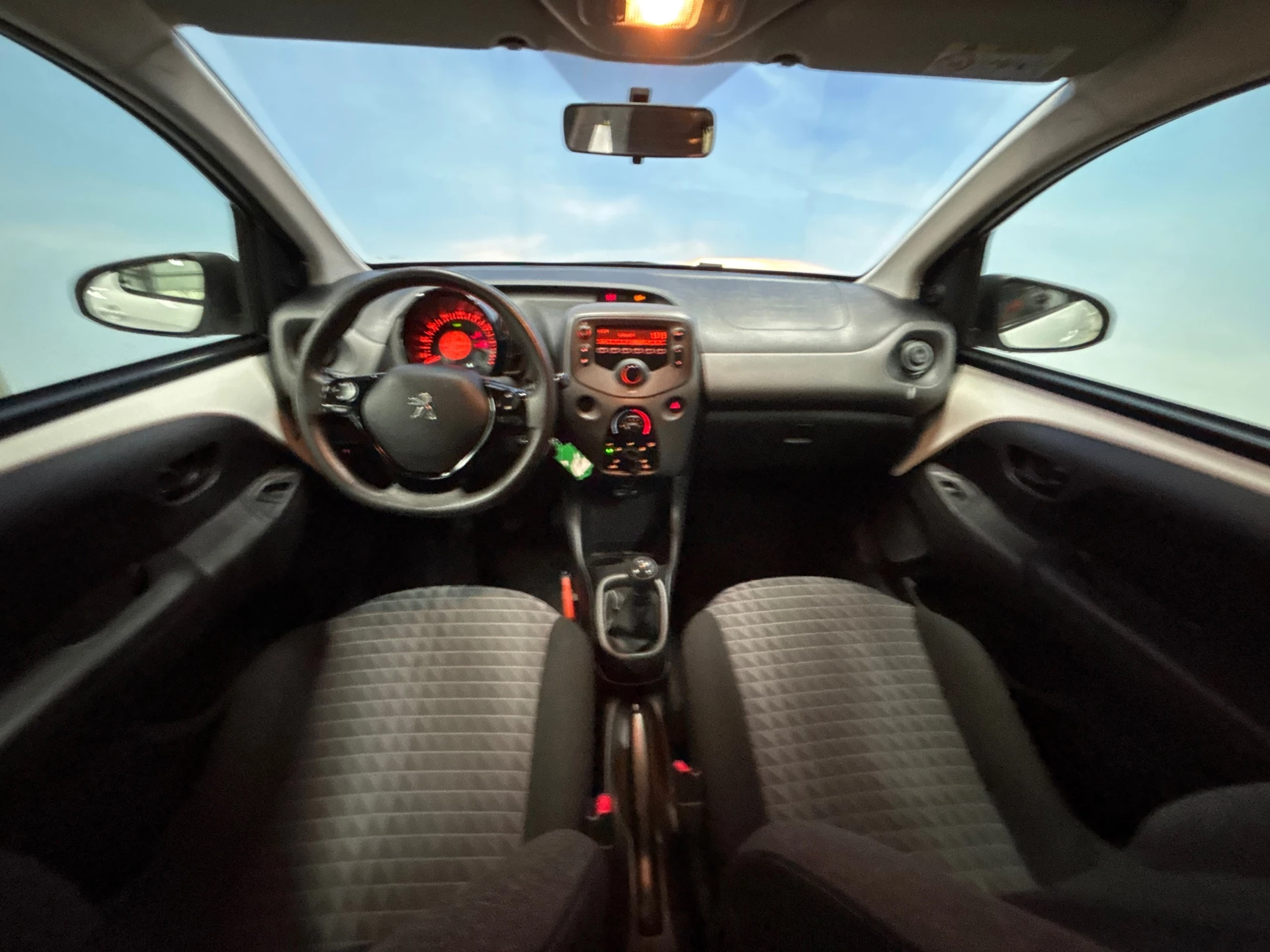 Hoofdafbeelding Peugeot 108