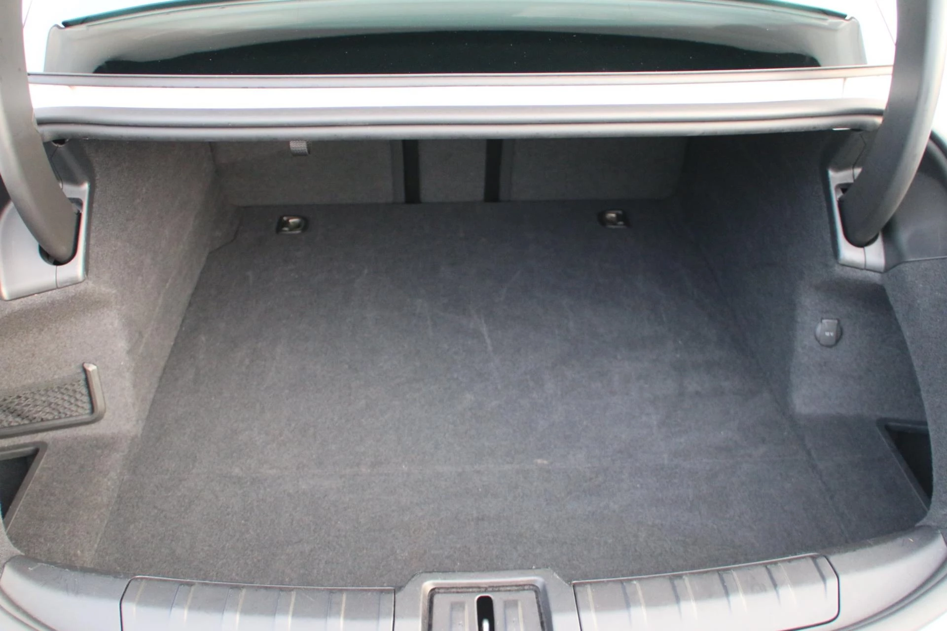 Hoofdafbeelding Porsche Taycan