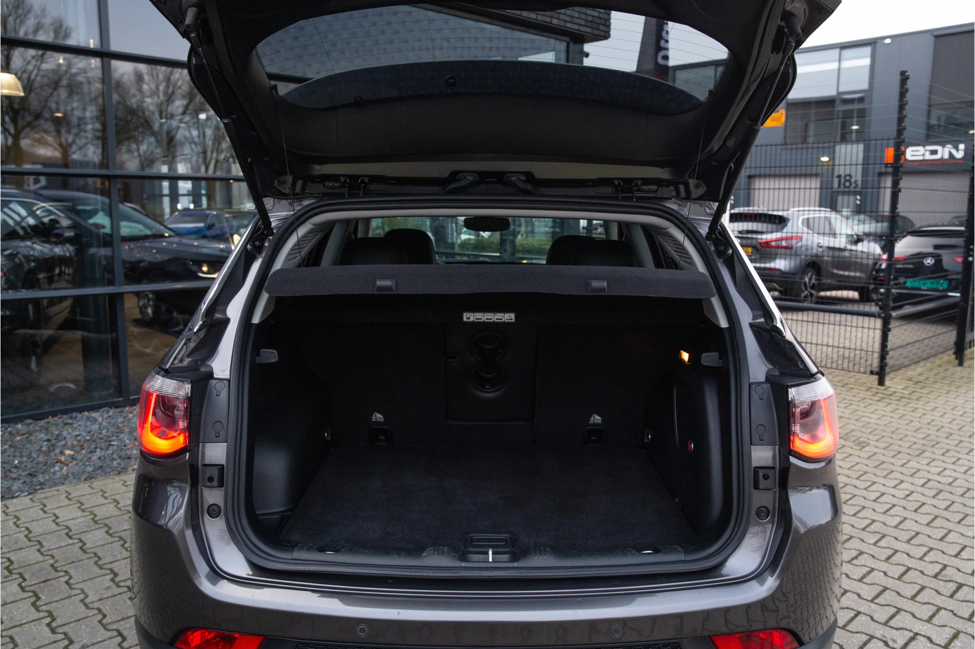 Hoofdafbeelding Jeep Compass