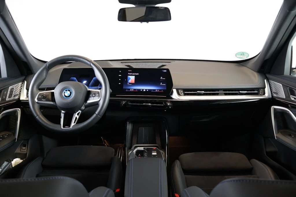 Hoofdafbeelding BMW iX1