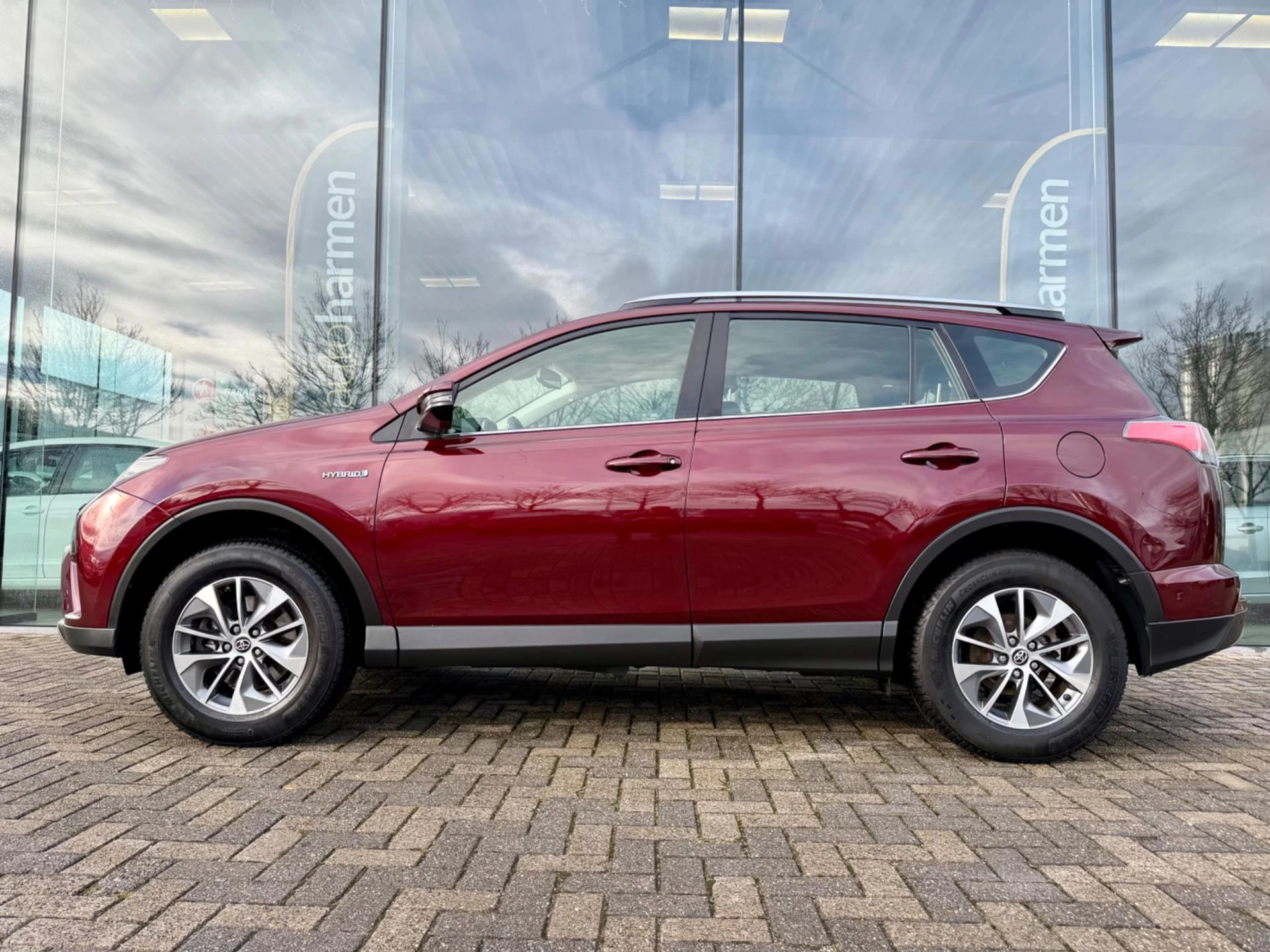 Hoofdafbeelding Toyota RAV4