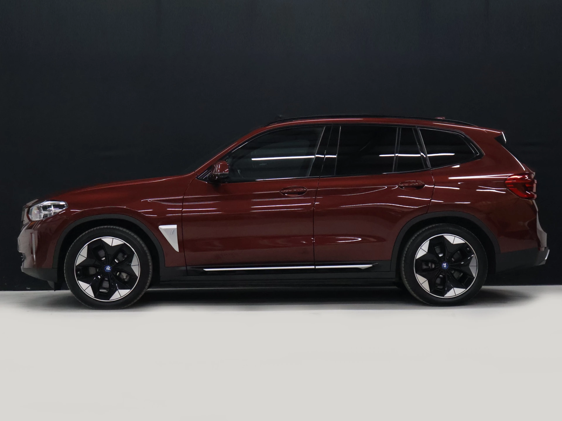 Hoofdafbeelding BMW iX3