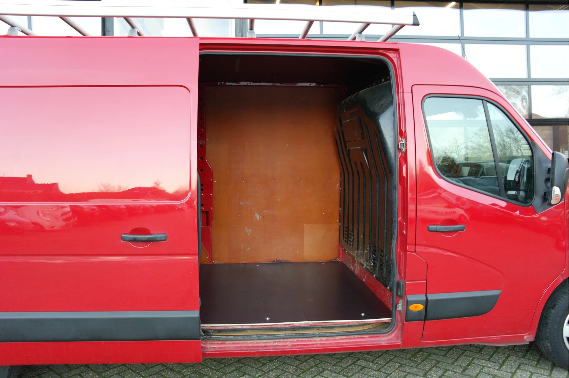 Hoofdafbeelding Nissan NV400