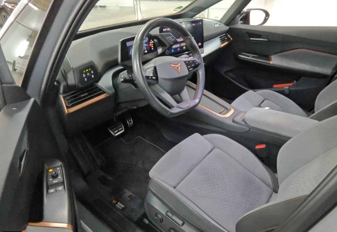 Hoofdafbeelding CUPRA Born