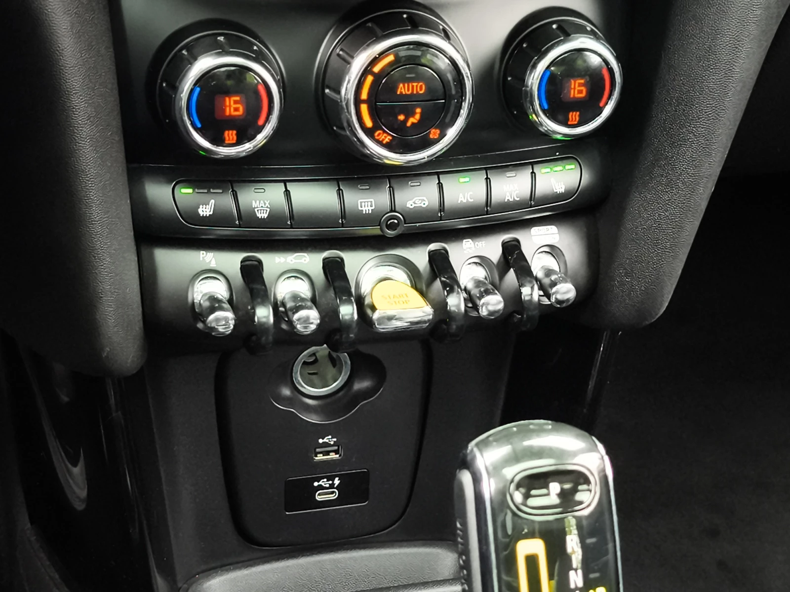 Hoofdafbeelding MINI Electric