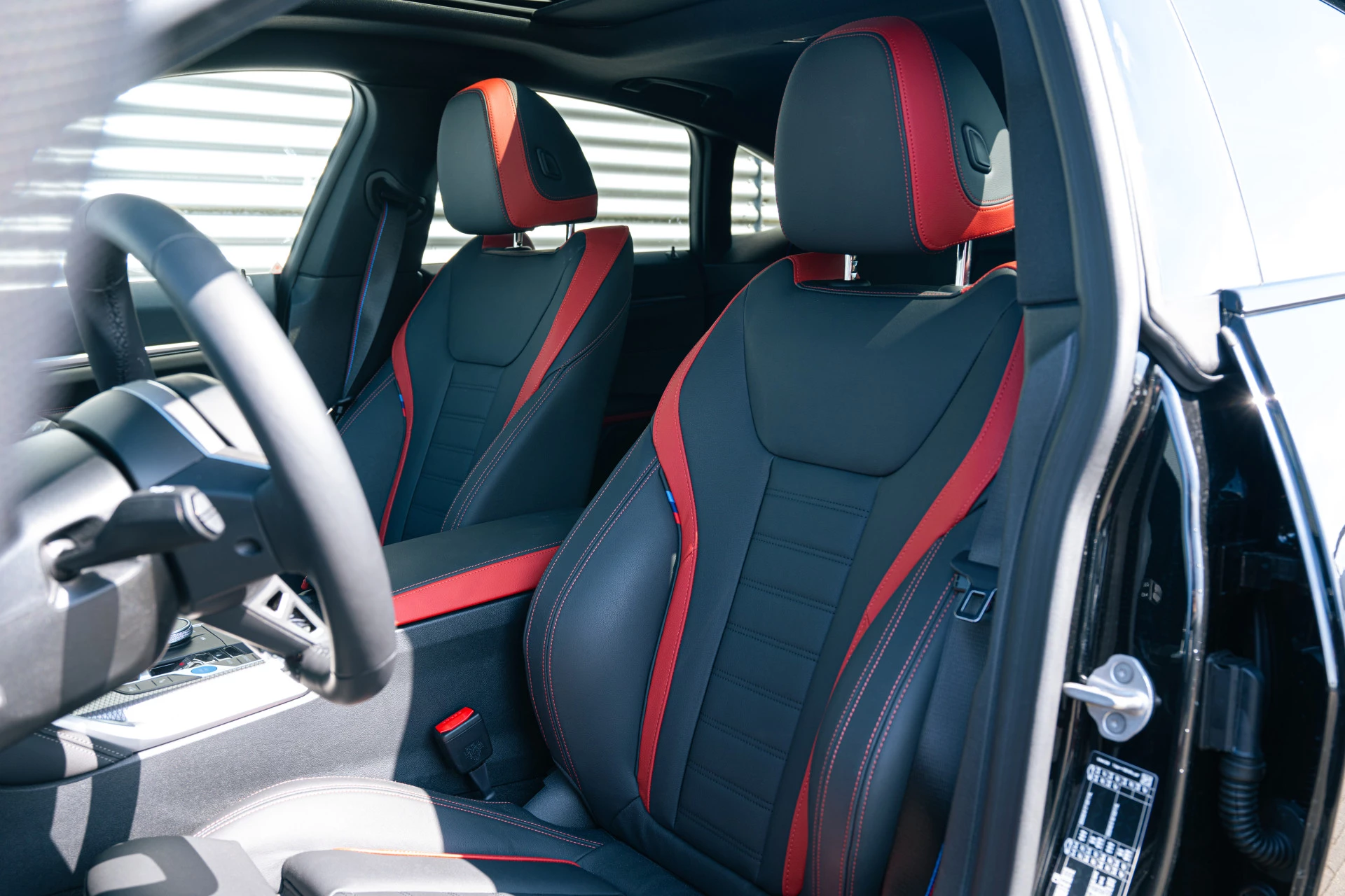 Hoofdafbeelding BMW i4