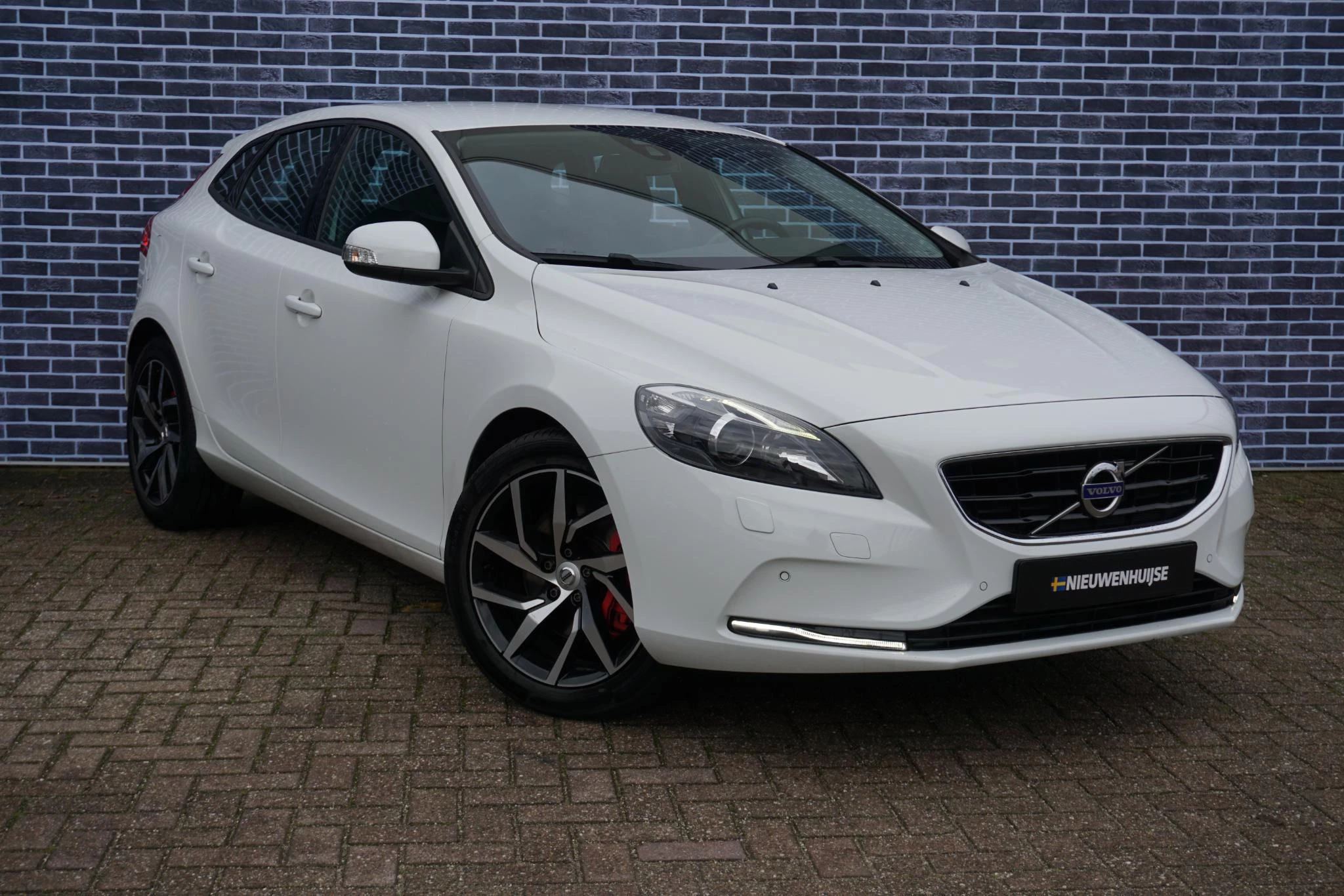 Hoofdafbeelding Volvo V40