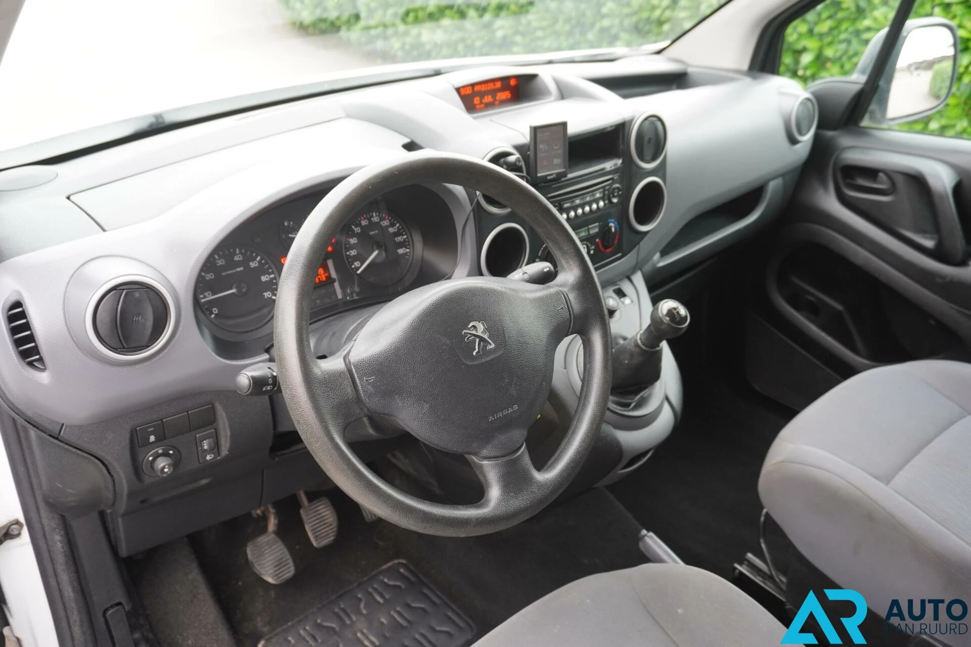Hoofdafbeelding Peugeot Partner