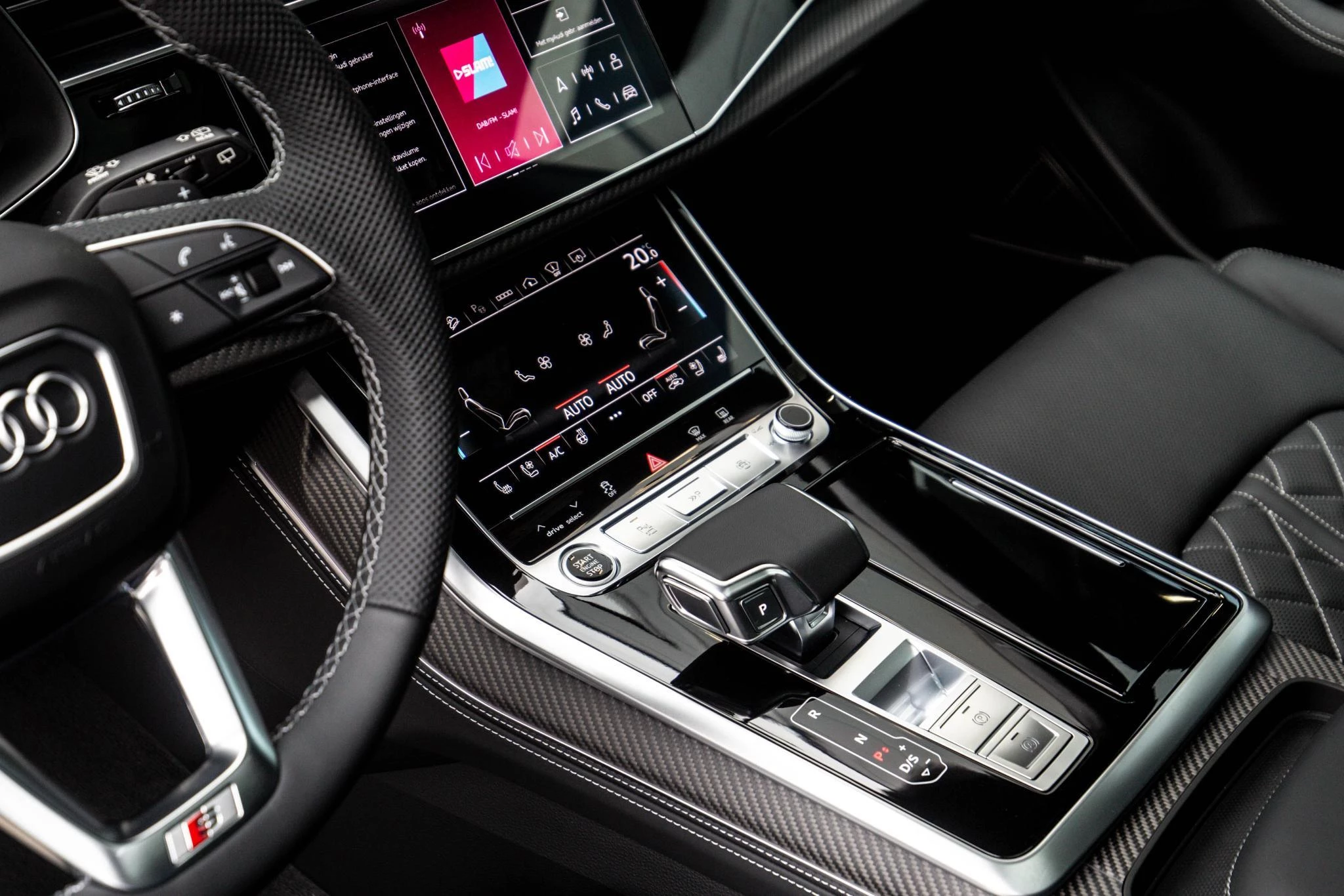 Hoofdafbeelding Audi Q8