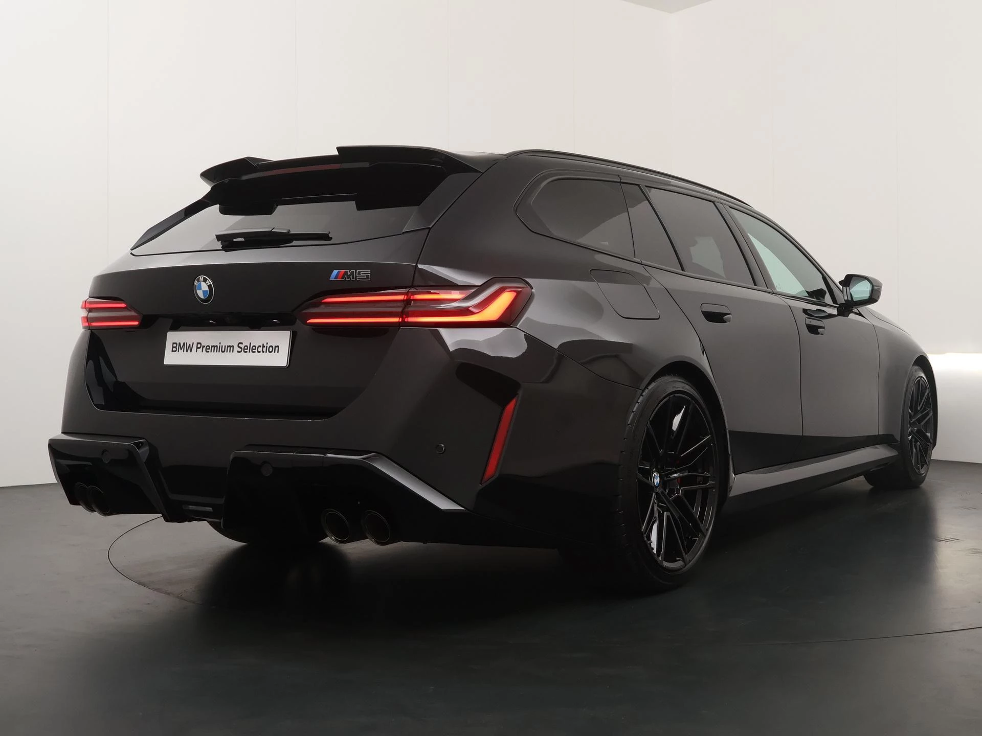 Hoofdafbeelding BMW M5
