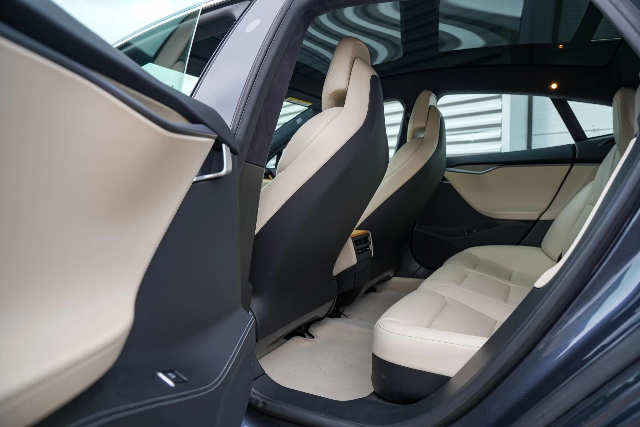 Hoofdafbeelding Tesla Model S