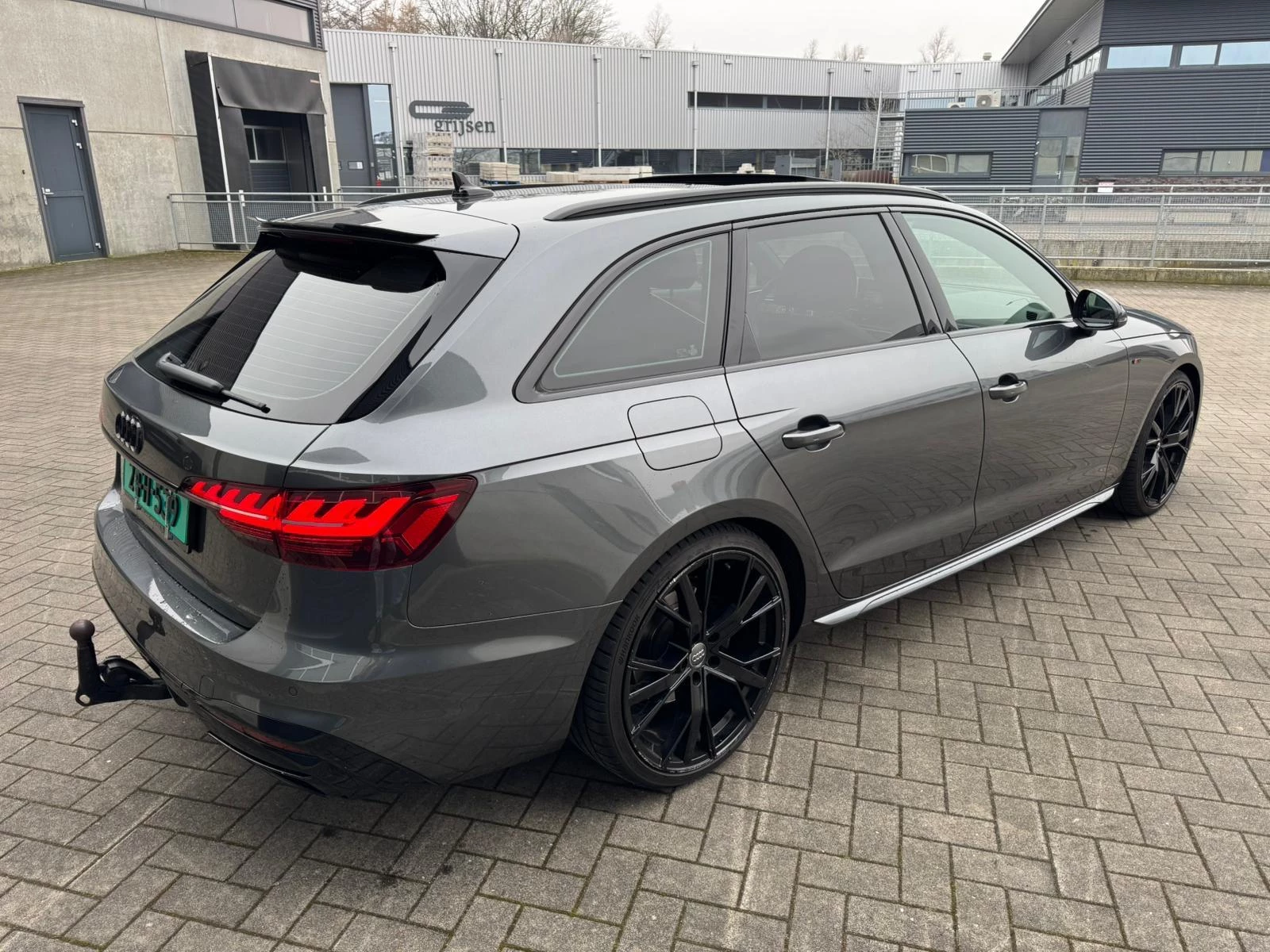 Hoofdafbeelding Audi A4