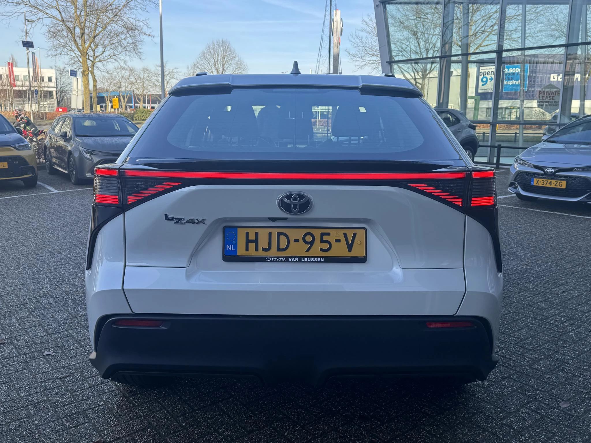 Hoofdafbeelding Toyota bZ4X