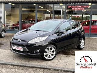 Hoofdafbeelding Ford Fiesta Ford Fiesta 1.25 Titanium airco leder stoelverwarm. 5drs