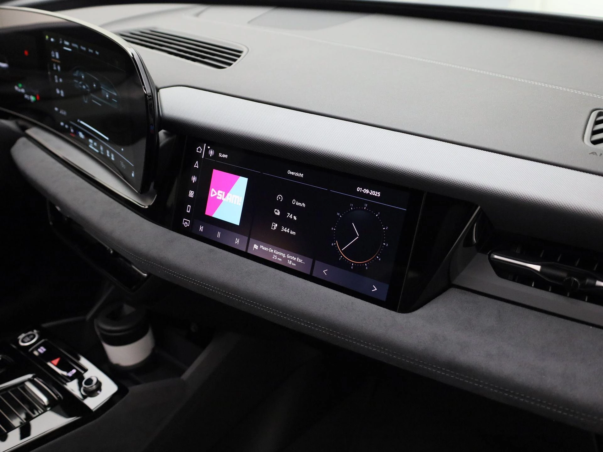 Hoofdafbeelding Audi Q6 e-tron