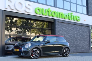 MINI Cooper Mini 2.0 John Works | NAP! | 1E EIG | PANO | H/K | HUD | CAMERA | STOELVERWARMING |