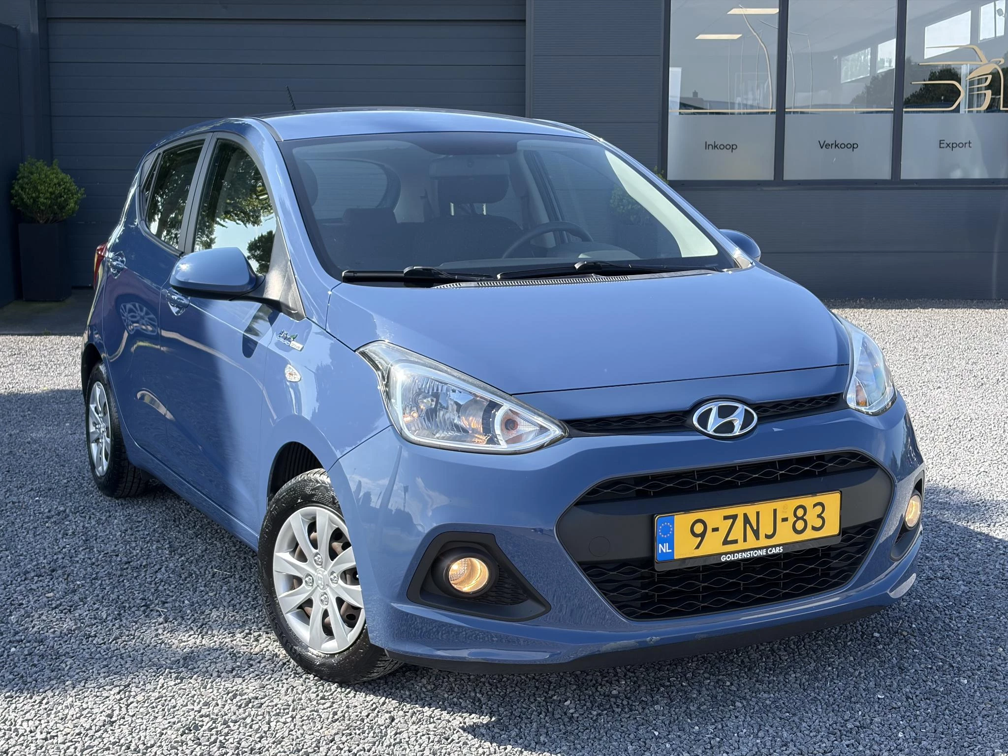 Hoofdafbeelding Hyundai i10