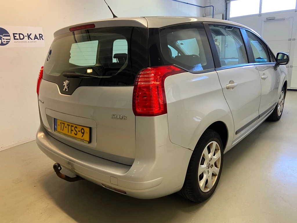 Hoofdafbeelding Peugeot 5008