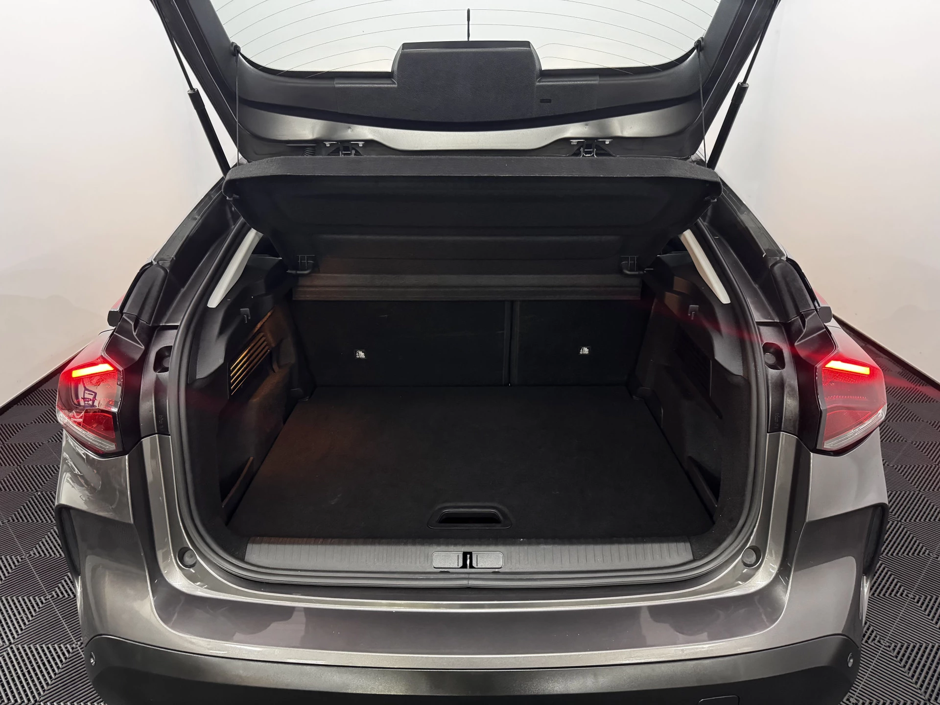 Hoofdafbeelding Citroën ë-C4