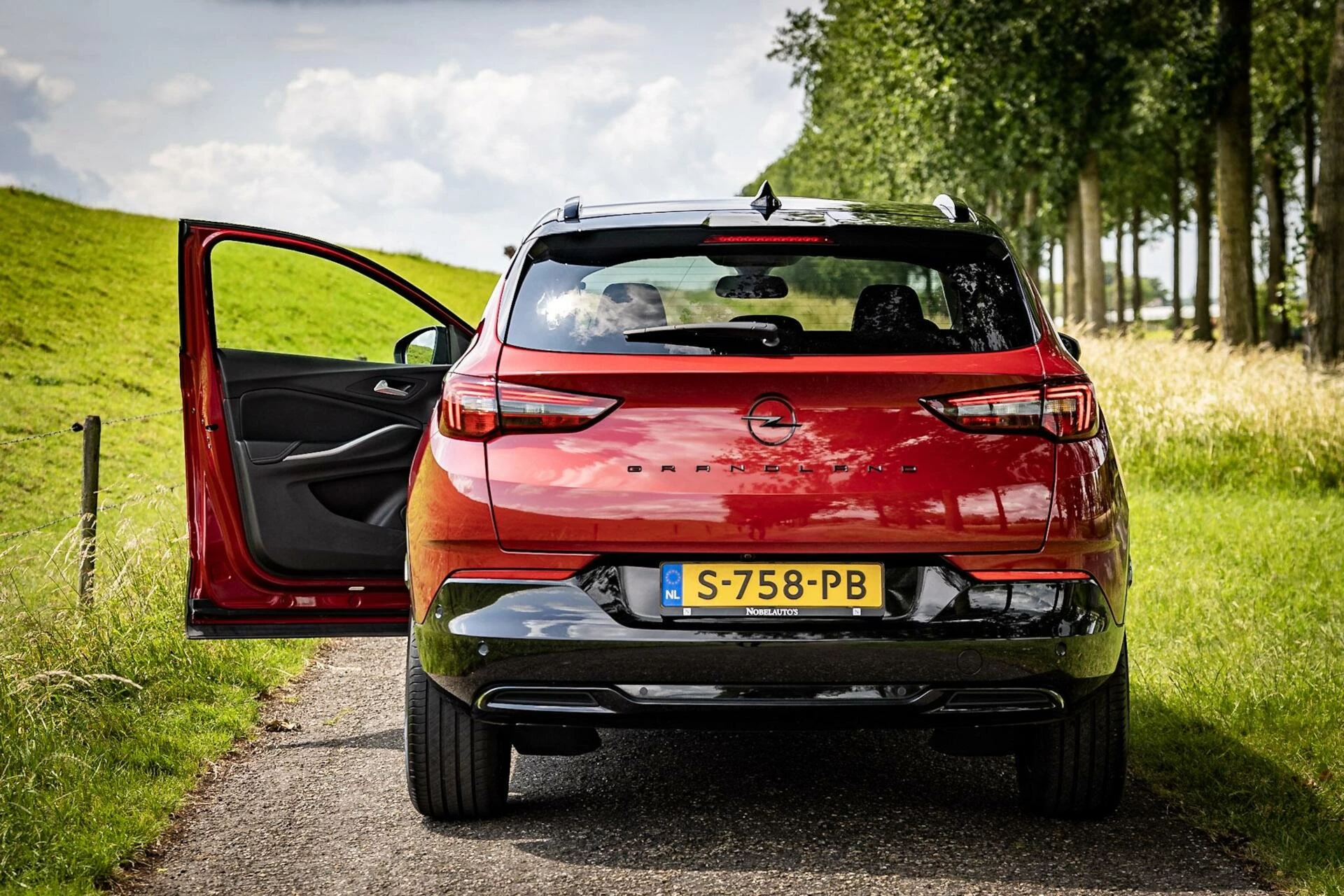 Hoofdafbeelding Opel Grandland