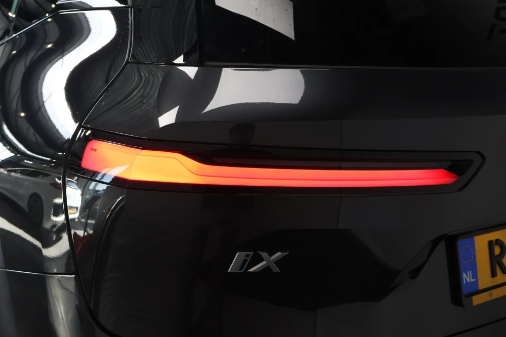 Hoofdafbeelding BMW iX