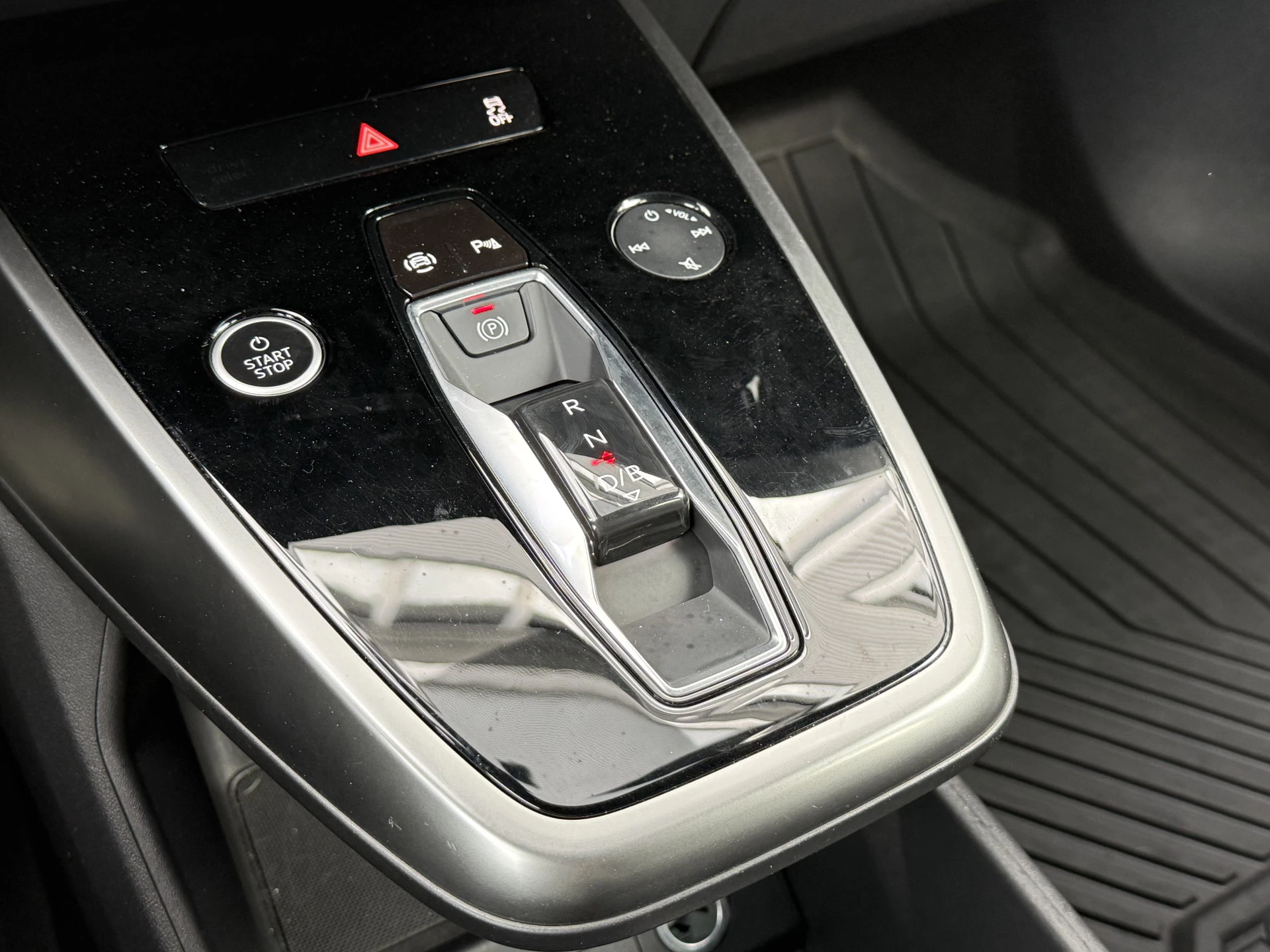 Hoofdafbeelding Audi Q4 e-tron