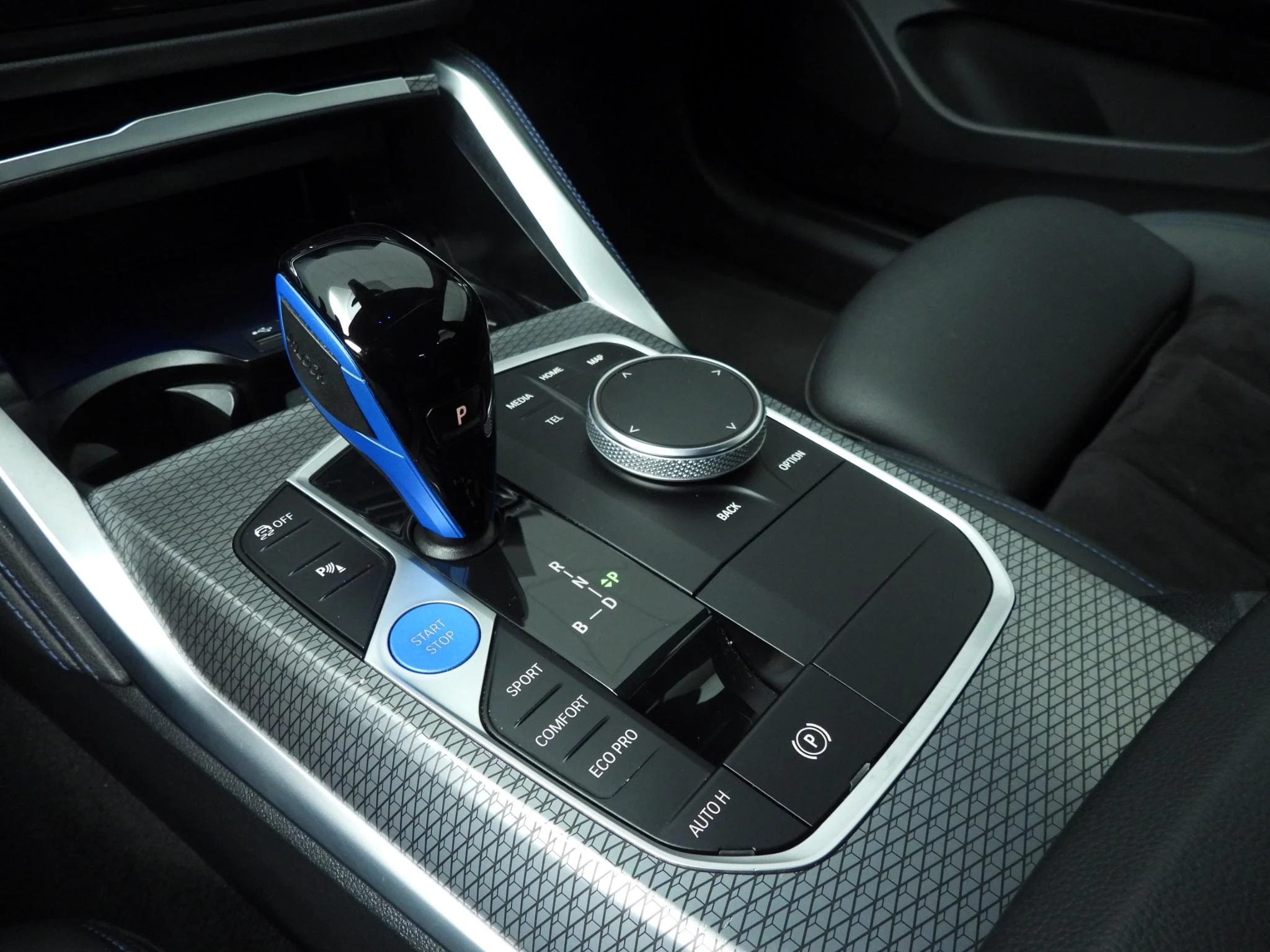 Hoofdafbeelding BMW i4