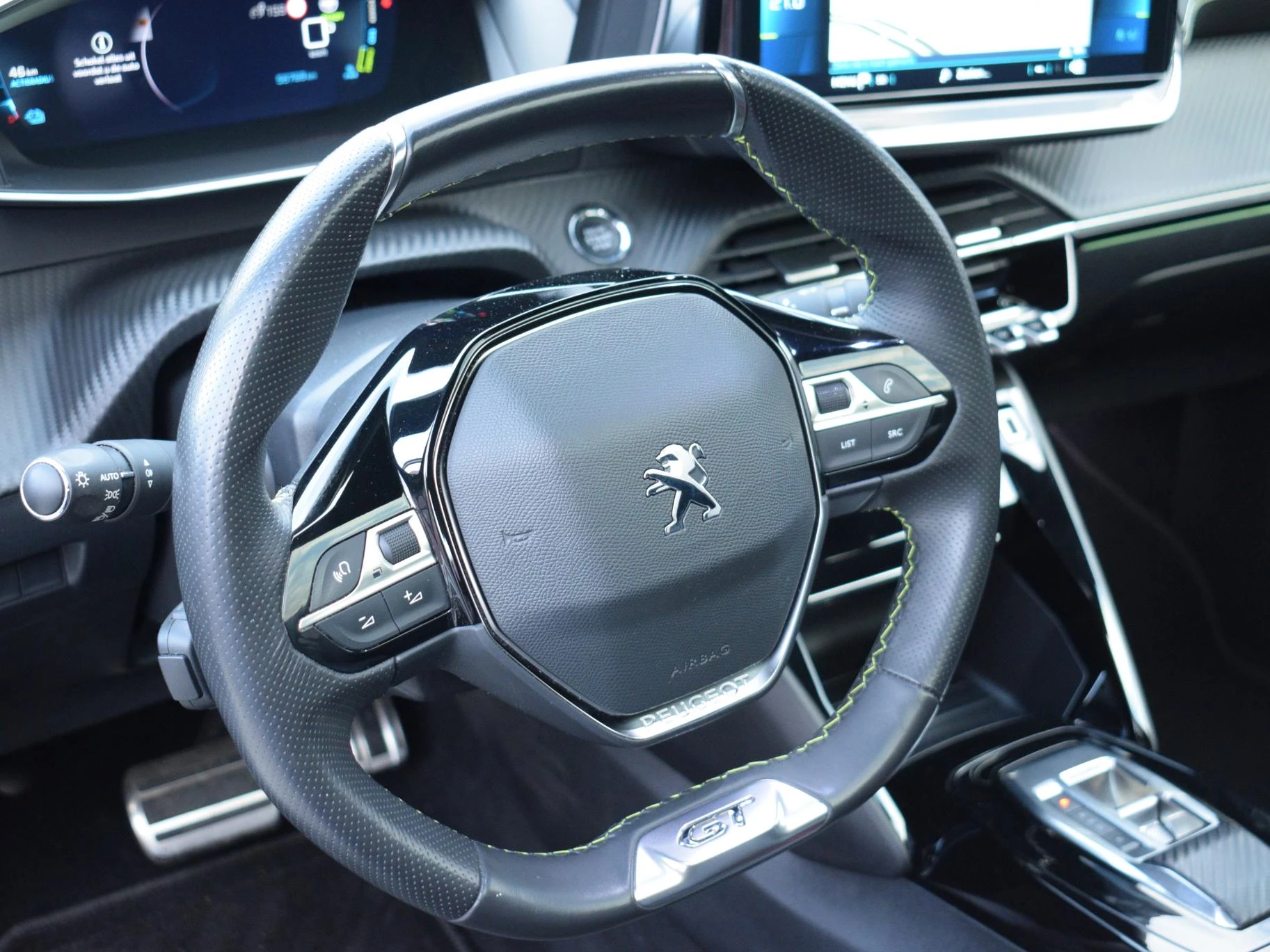 Hoofdafbeelding Peugeot e-208