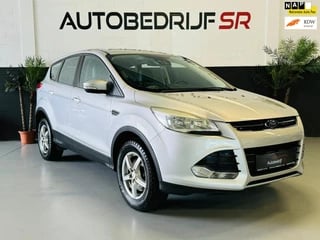 Hoofdafbeelding Ford Kuga Ford Kuga 1.6 Titanium Dealer Onderhouden! 4WD Automaat! Trekhaak! Cruise Controle! Navigatie! Stoelverwarming