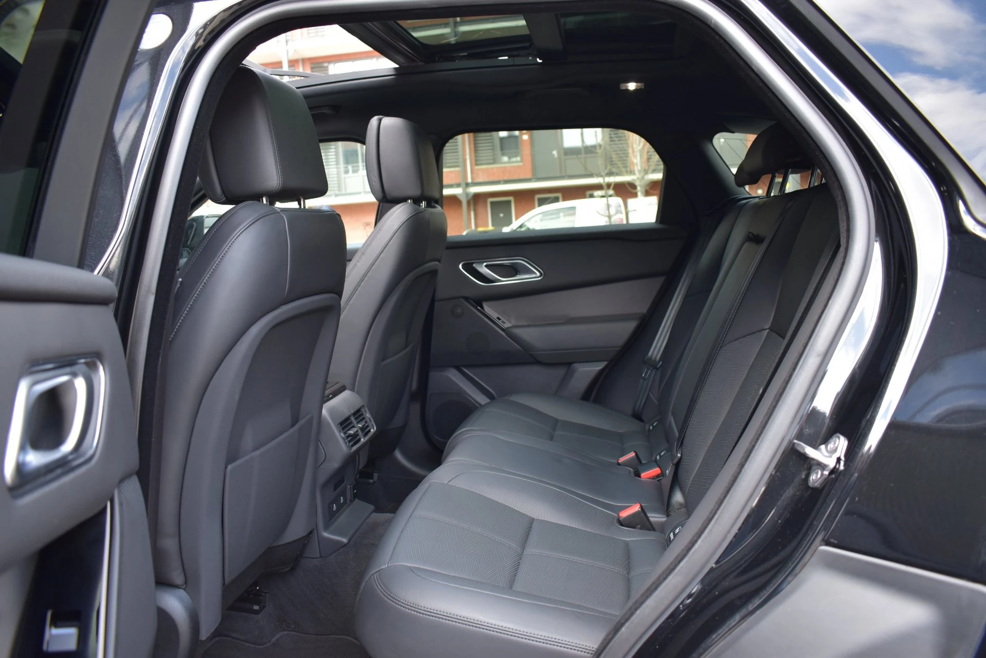 Hoofdafbeelding Land Rover Range Rover Velar