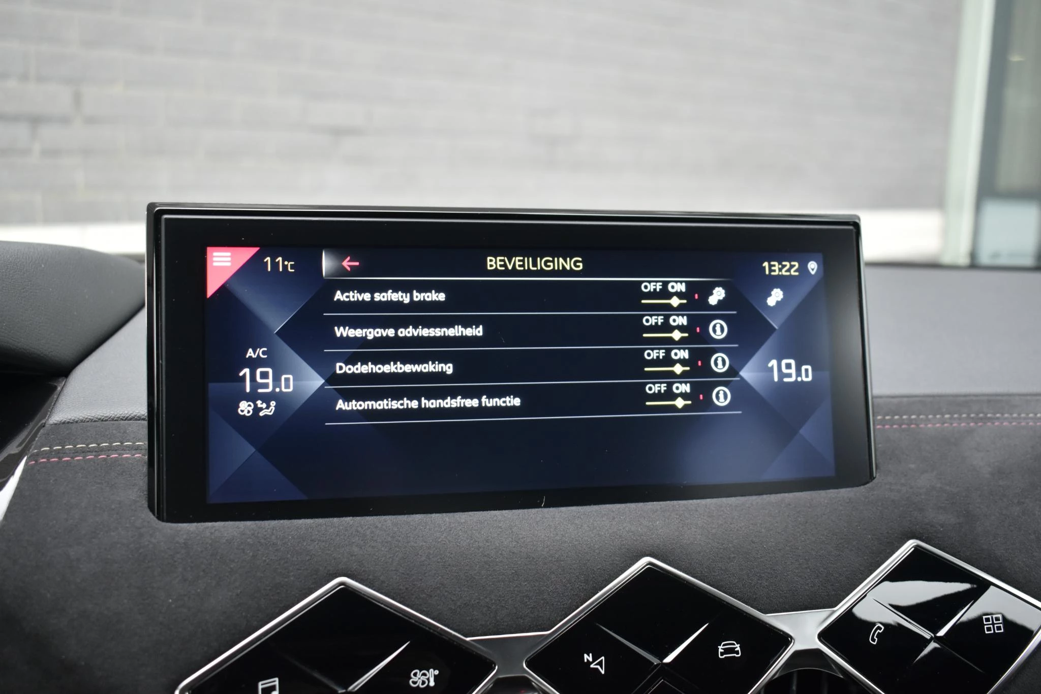 Hoofdafbeelding DS DS 3