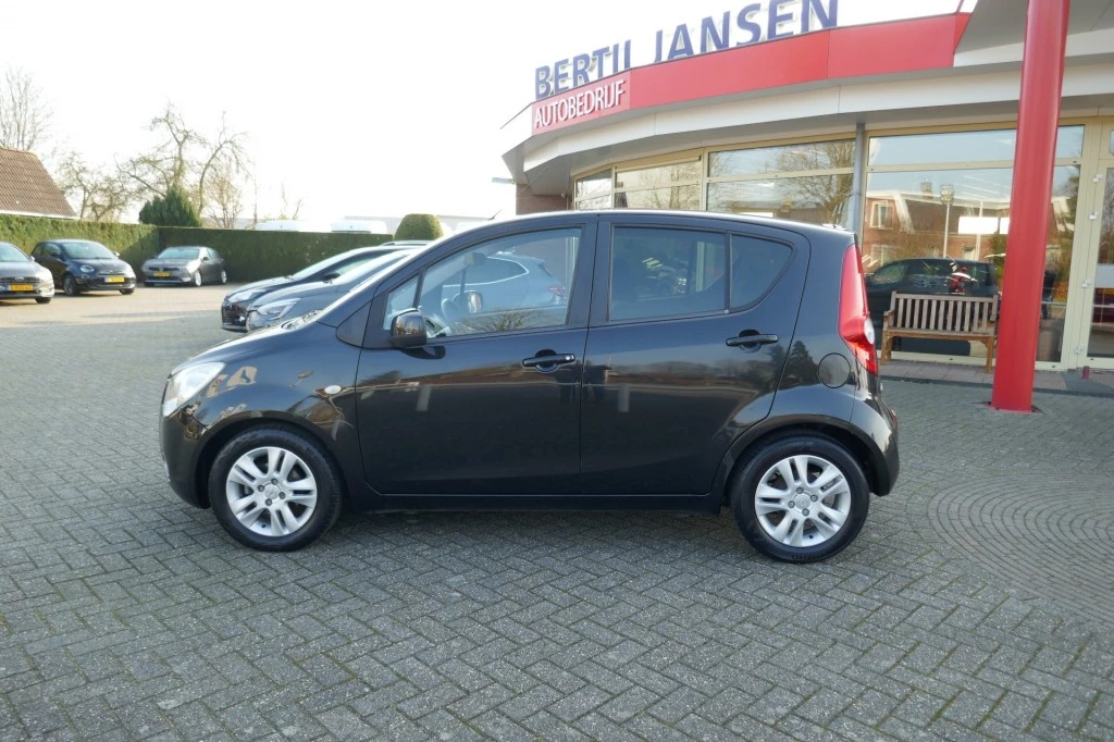 Hoofdafbeelding Opel Agila