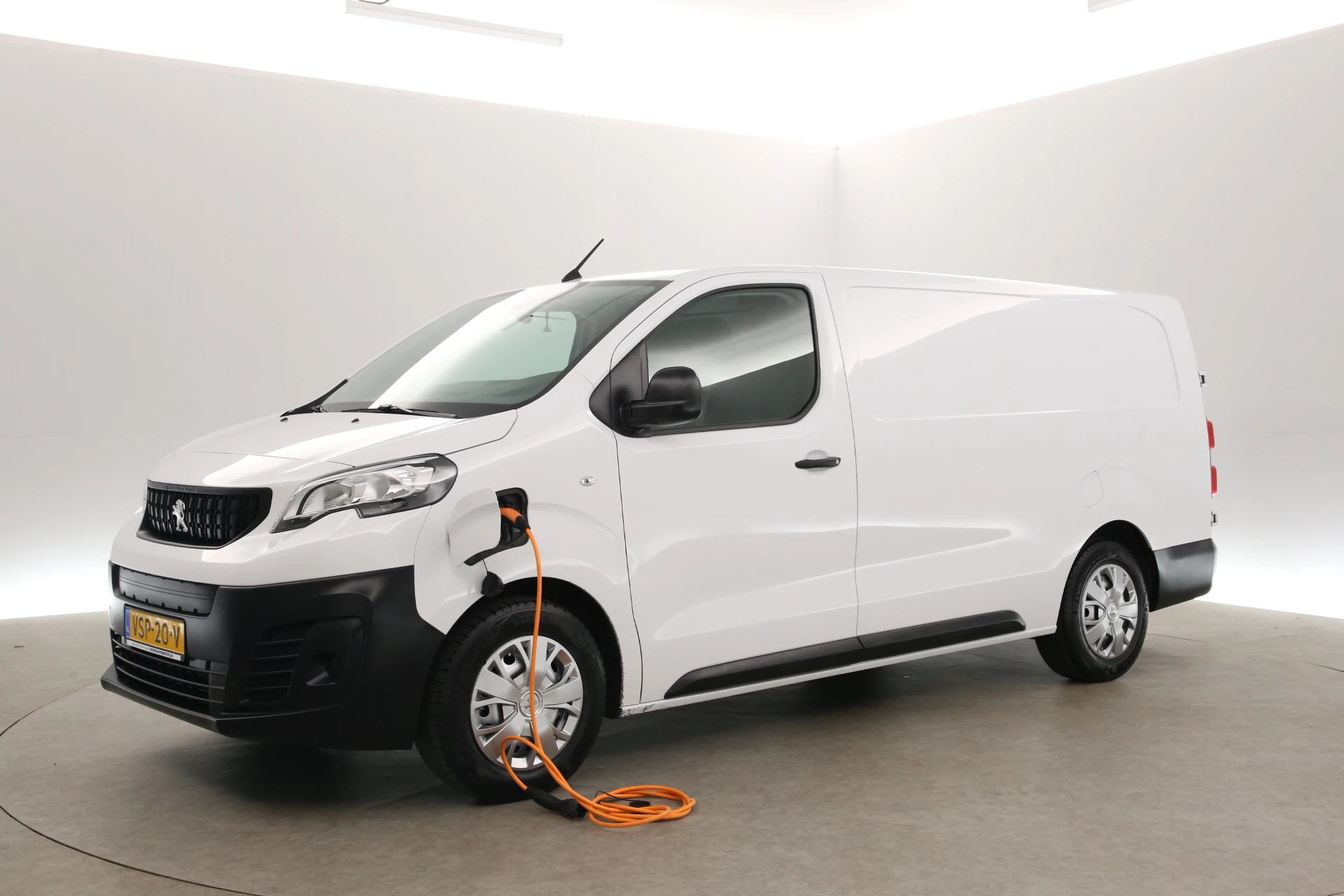 Hoofdafbeelding Peugeot e-Expert