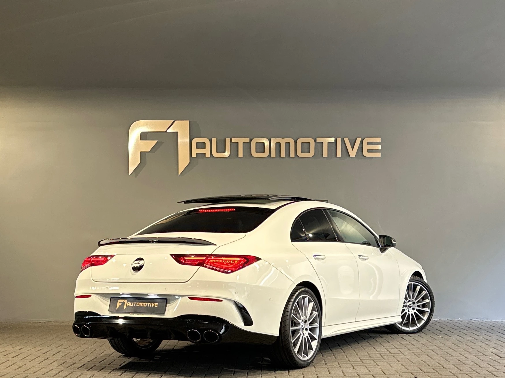 Hoofdafbeelding Mercedes-Benz CLA