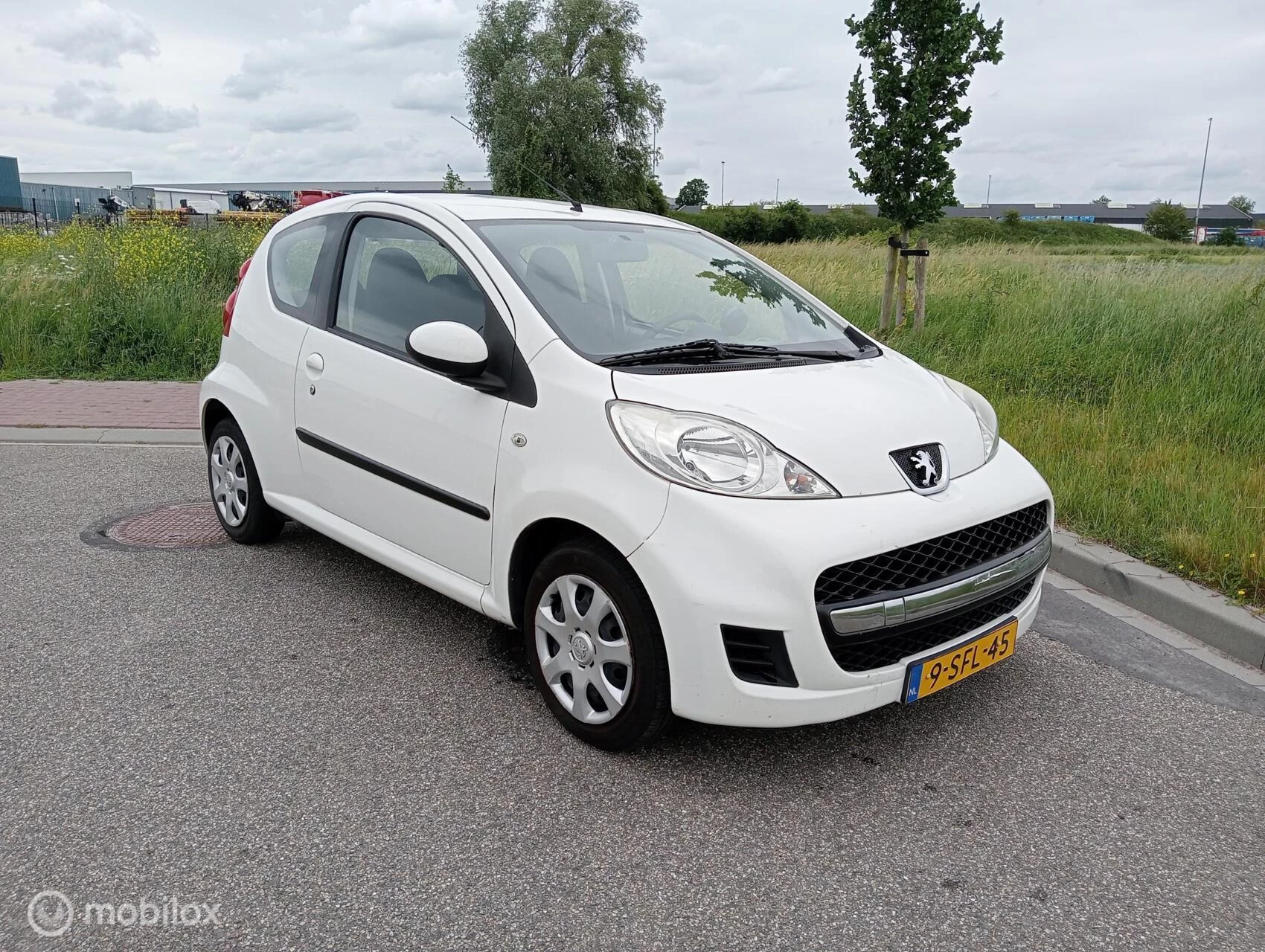 Hoofdafbeelding Peugeot 107