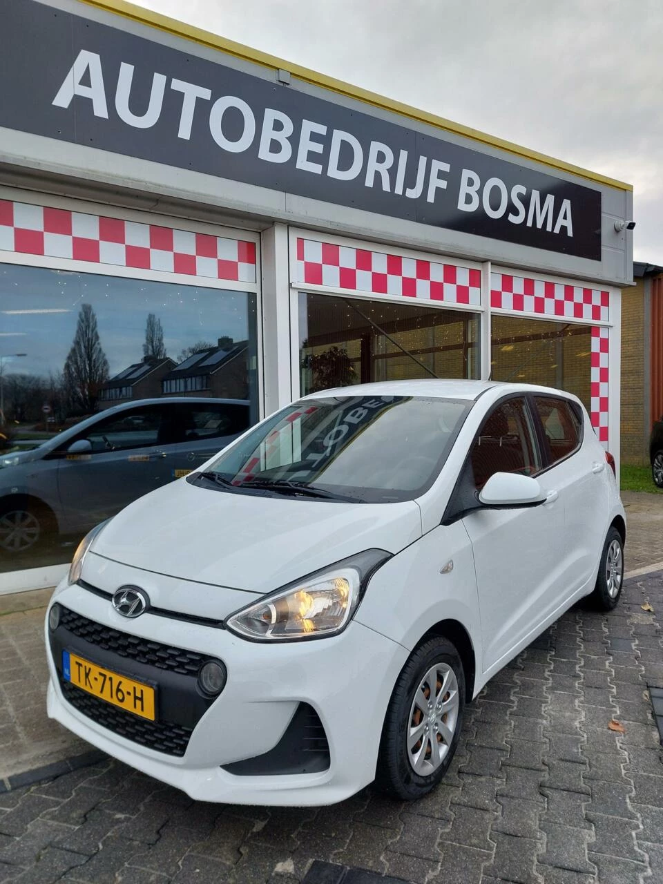 Hoofdafbeelding Hyundai i10