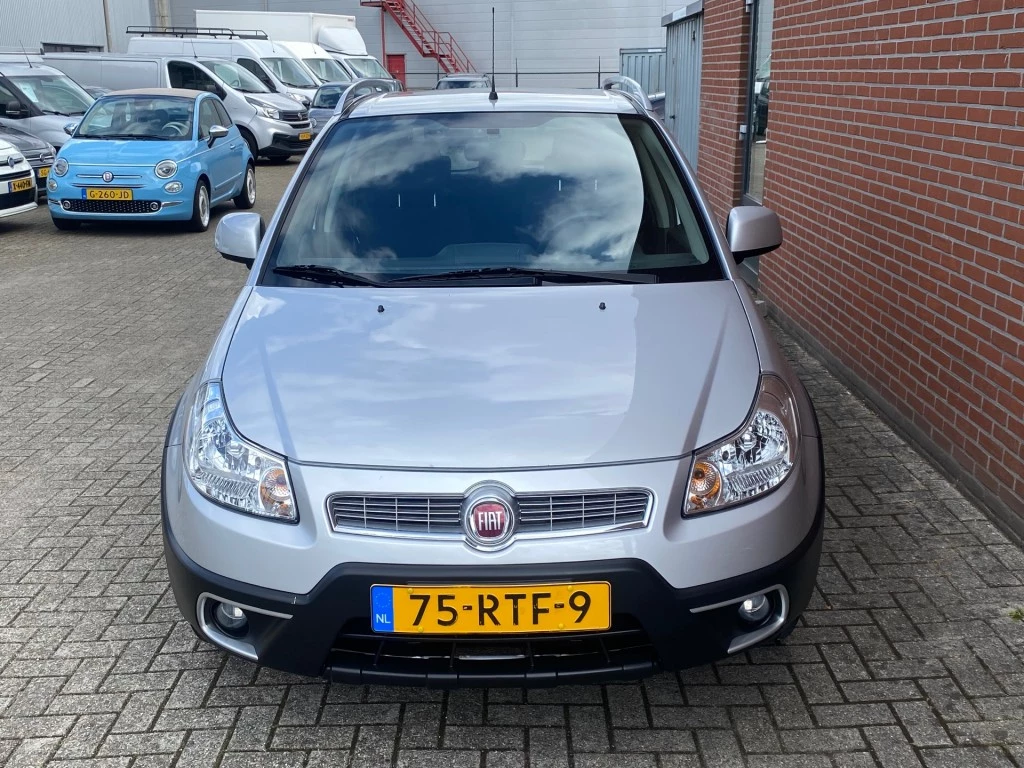 Hoofdafbeelding Fiat Sedici